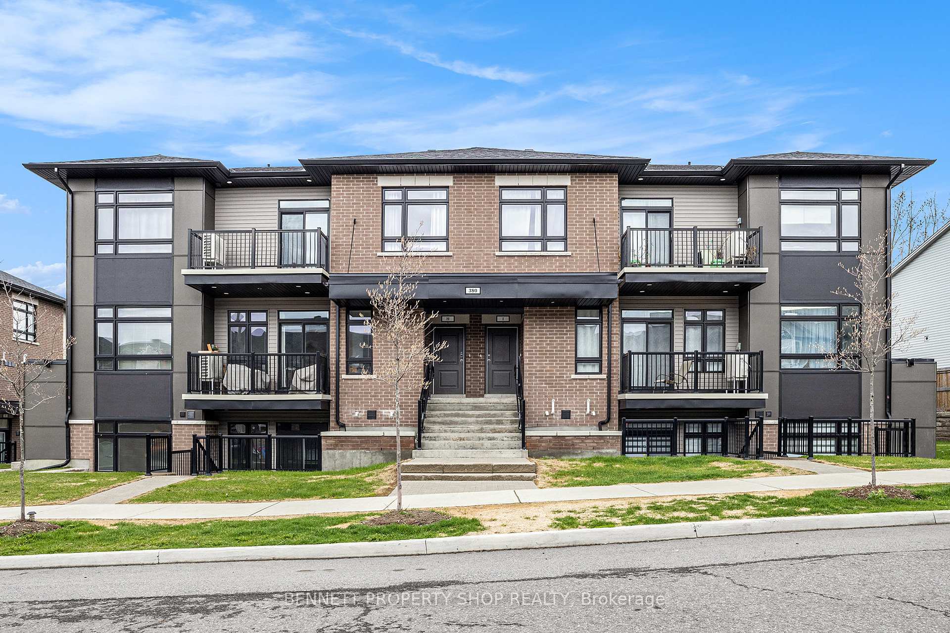 Photo 1 of Unit G, 380 Rolling Meadow Crescent, Ottawa, Mer Bleue/Bradley Estates/Anderson Park — HOMEH
