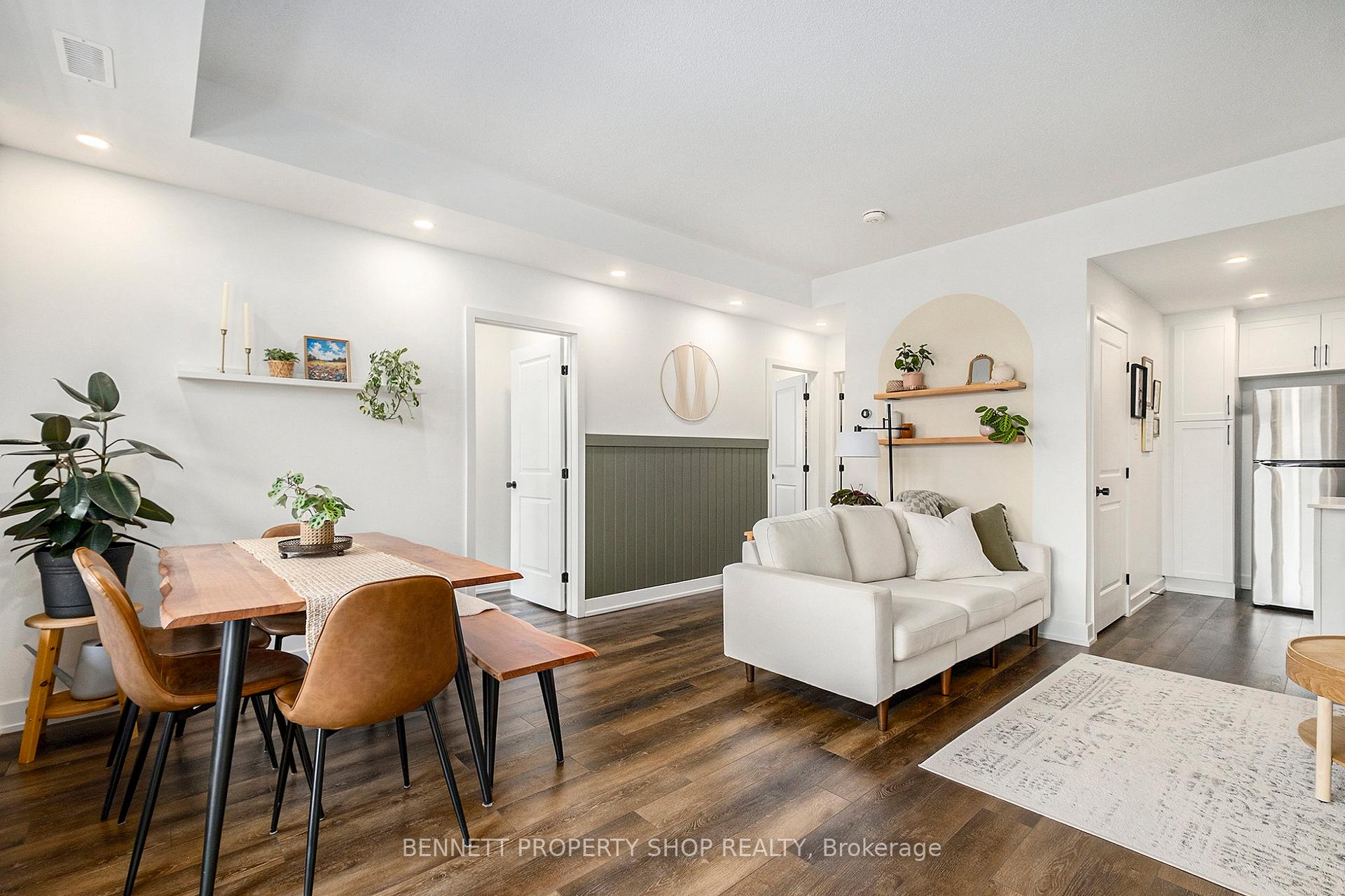 Photo 10 of Unit G, 380 Rolling Meadow Crescent, Ottawa, Mer Bleue/Bradley Estates/Anderson Park — HOMEH