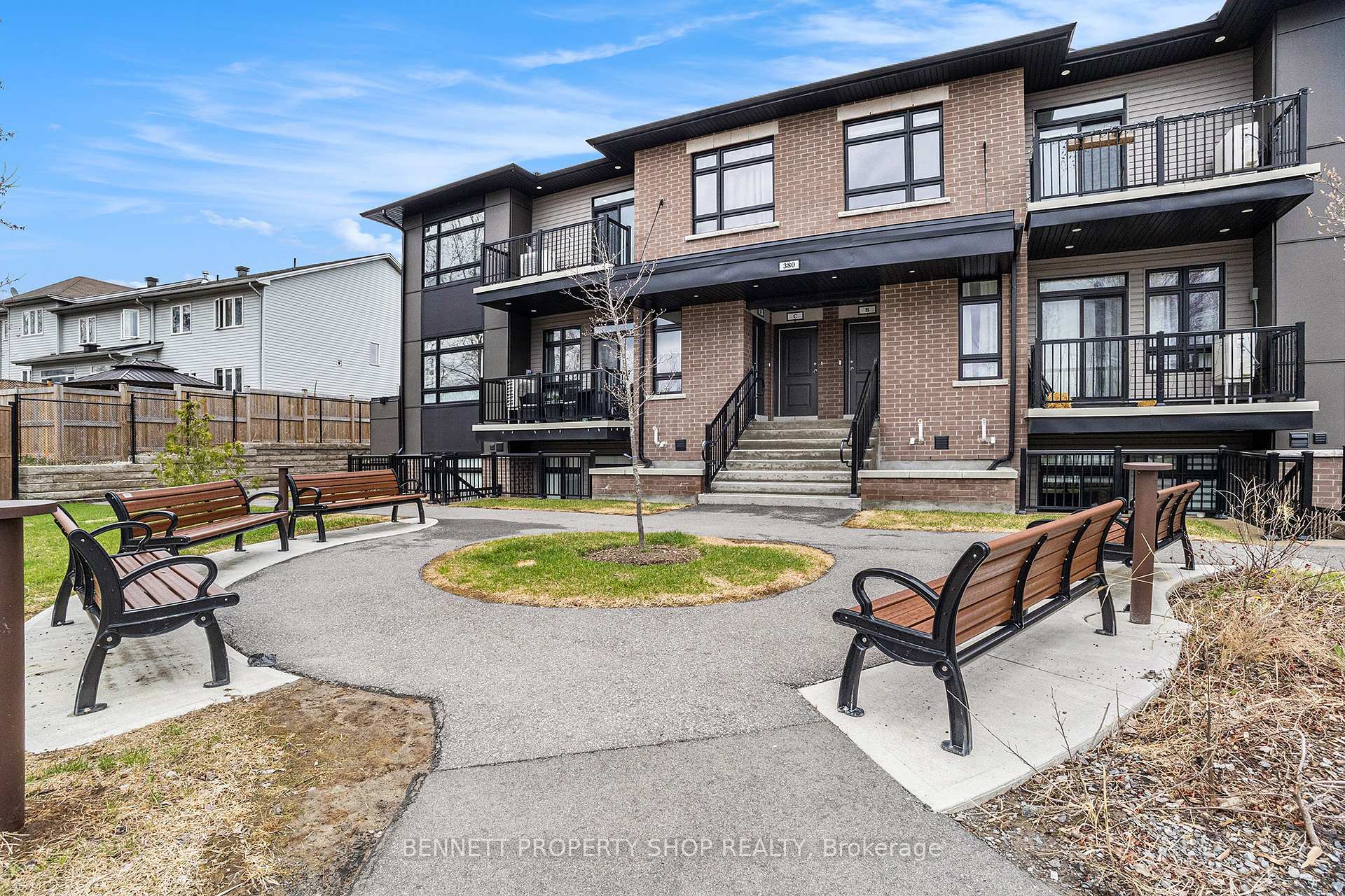 Photo 17 of Unit G, 380 Rolling Meadow Crescent, Ottawa, Mer Bleue/Bradley Estates/Anderson Park — HOMEH