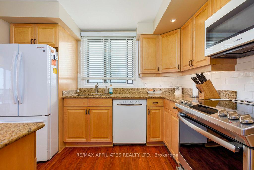 Photo 6 of Unit 1705, 1195 Richmond Road, Ottawa, Woodroffe — HOMEH