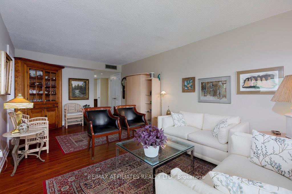 Photo 9 of Unit 1705, 1195 Richmond Road, Ottawa, Woodroffe — HOMEH