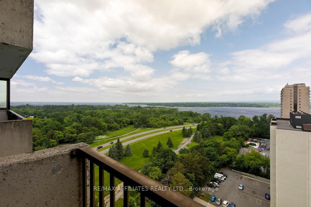 Photo 17 of Unit 1705, 1195 Richmond Road, Ottawa, Woodroffe — HOMEH