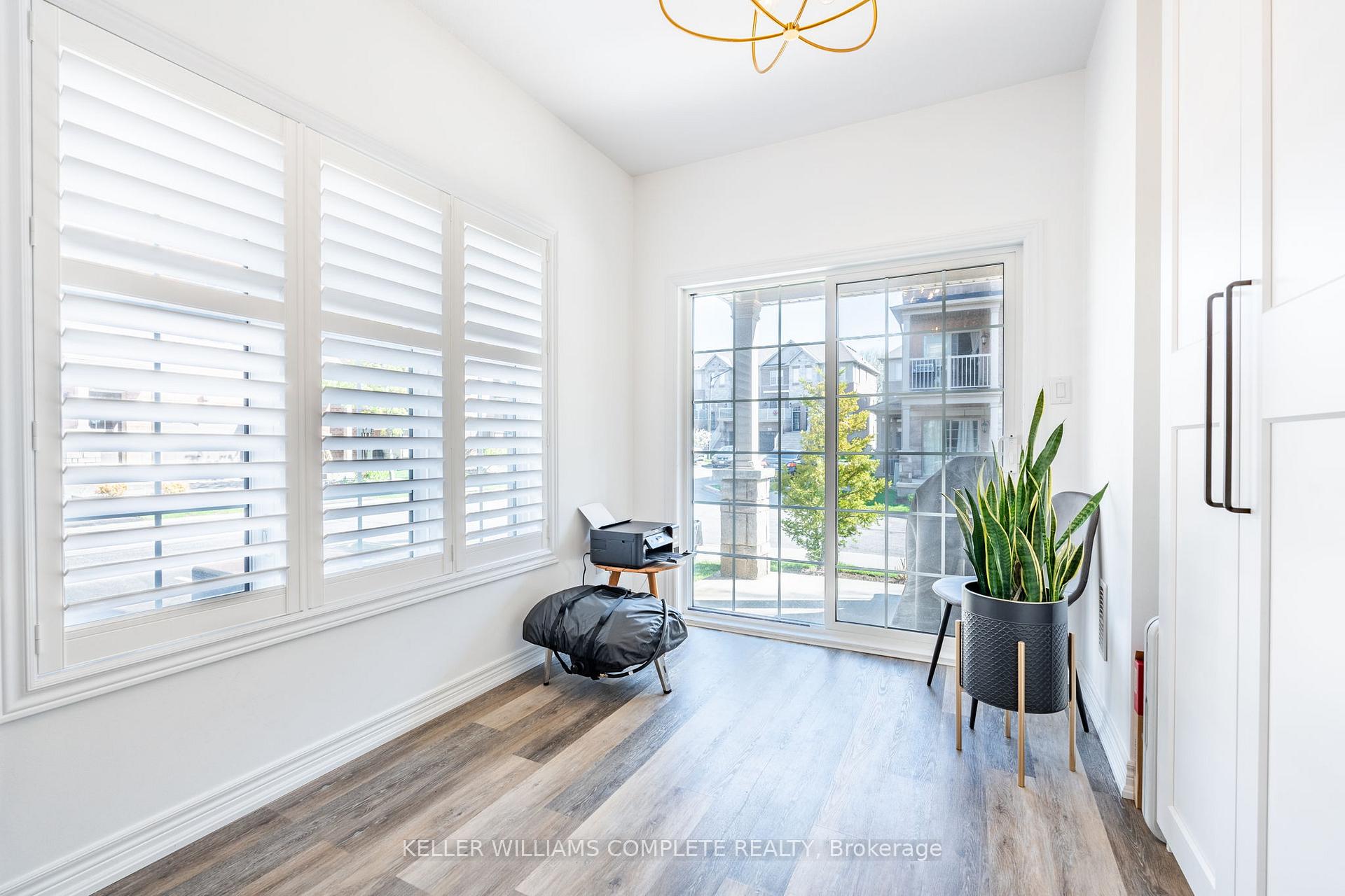 Photo 5 of Unit 40, 257 Parkside Drive, Hamilton, Waterdown — HOMEH