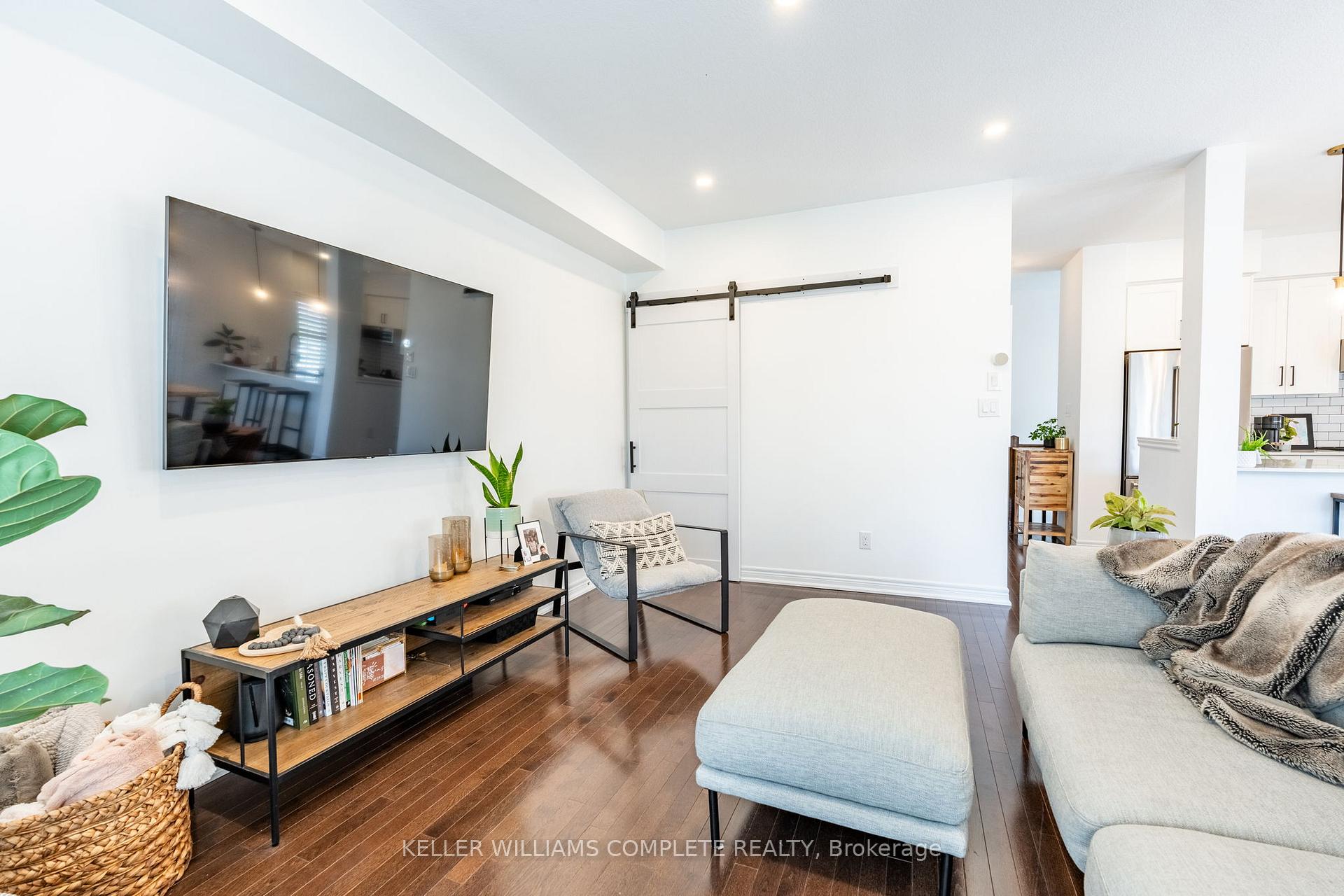 Photo 13 of Unit 40, 257 Parkside Drive, Hamilton, Waterdown — HOMEH