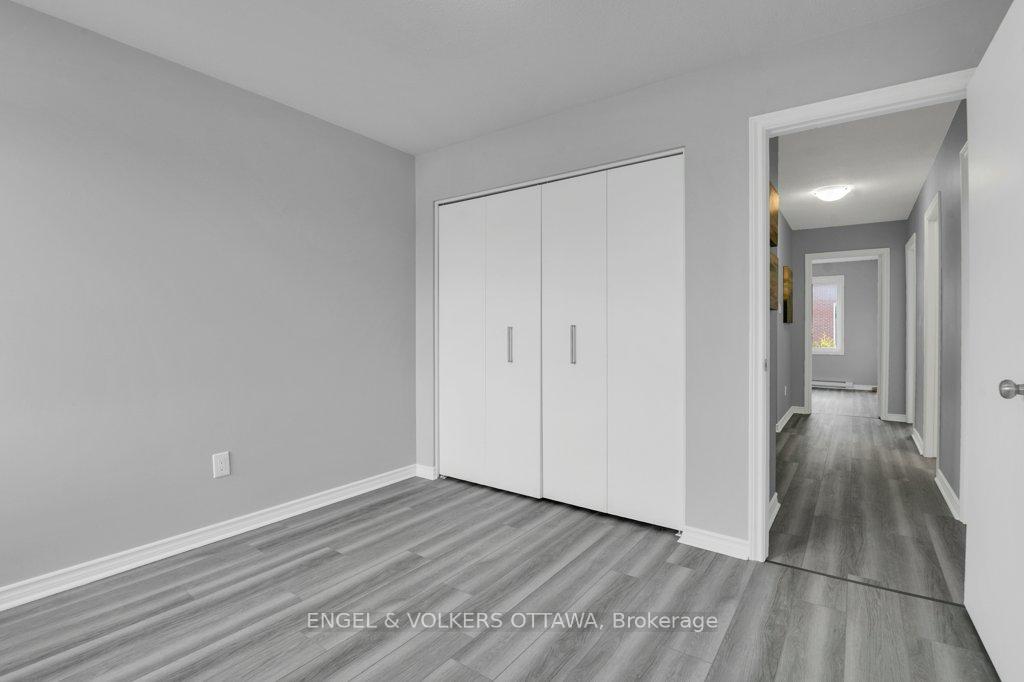 Photo 21 of 46 Bethune Court, Ottawa, Kanata - Beaverbrook — HOMEH