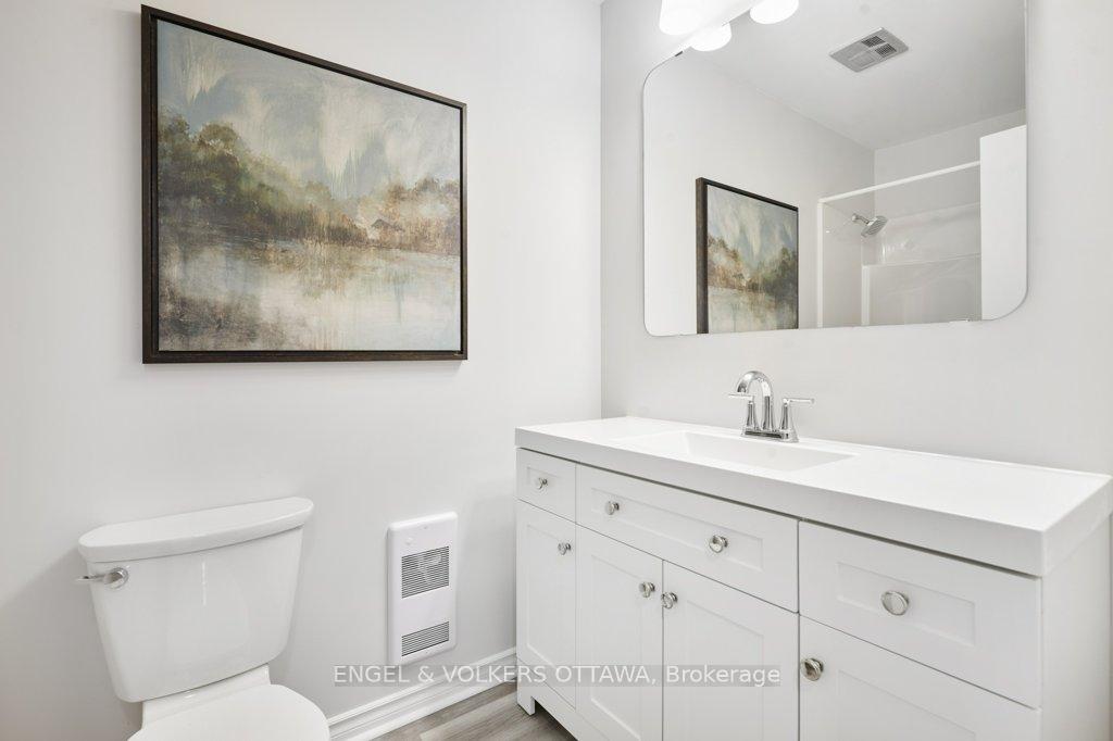 Photo 26 of 46 Bethune Court, Ottawa, Kanata - Beaverbrook — HOMEH