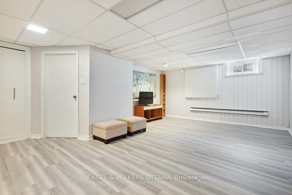 Photo 29 of 46 Bethune Court, Ottawa, Kanata - Beaverbrook — HOMEH
