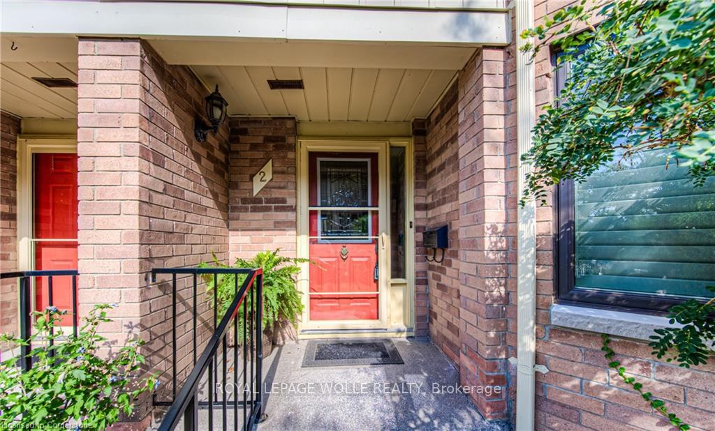 Photo 6 of Unit 2, 410 Craigleith Drive, Waterloo — HOMEH
