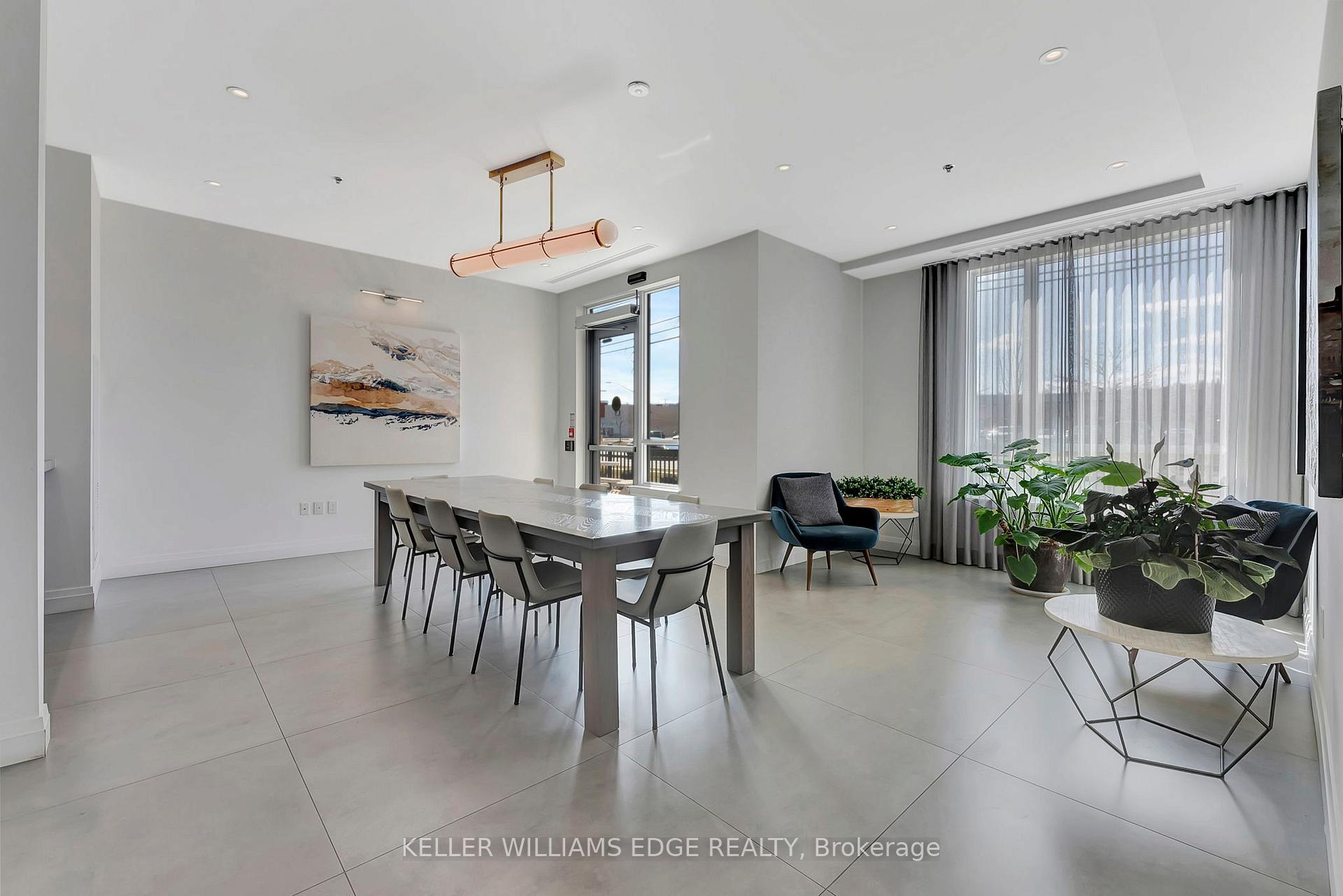 Photo 7 of Unit 504, 121 Highway 8, Hamilton, Stoney Creek — HOMEH