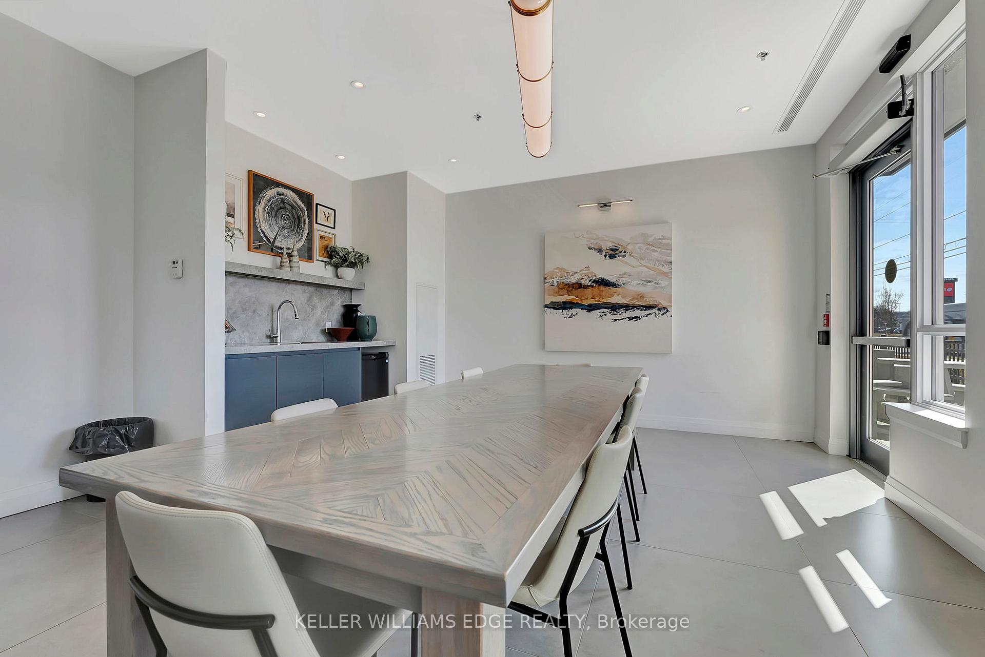 Photo 8 of Unit 504, 121 Highway 8, Hamilton, Stoney Creek — HOMEH