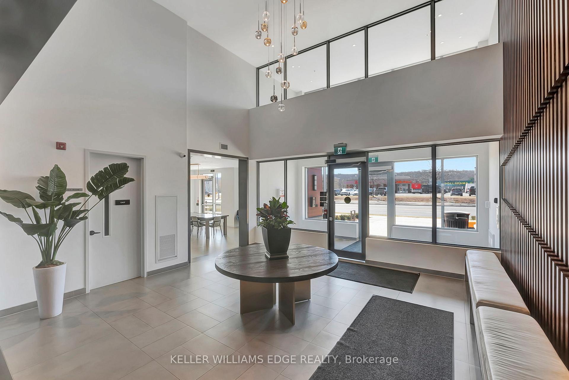 Photo 11 of Unit 504, 121 Highway 8, Hamilton, Stoney Creek — HOMEH