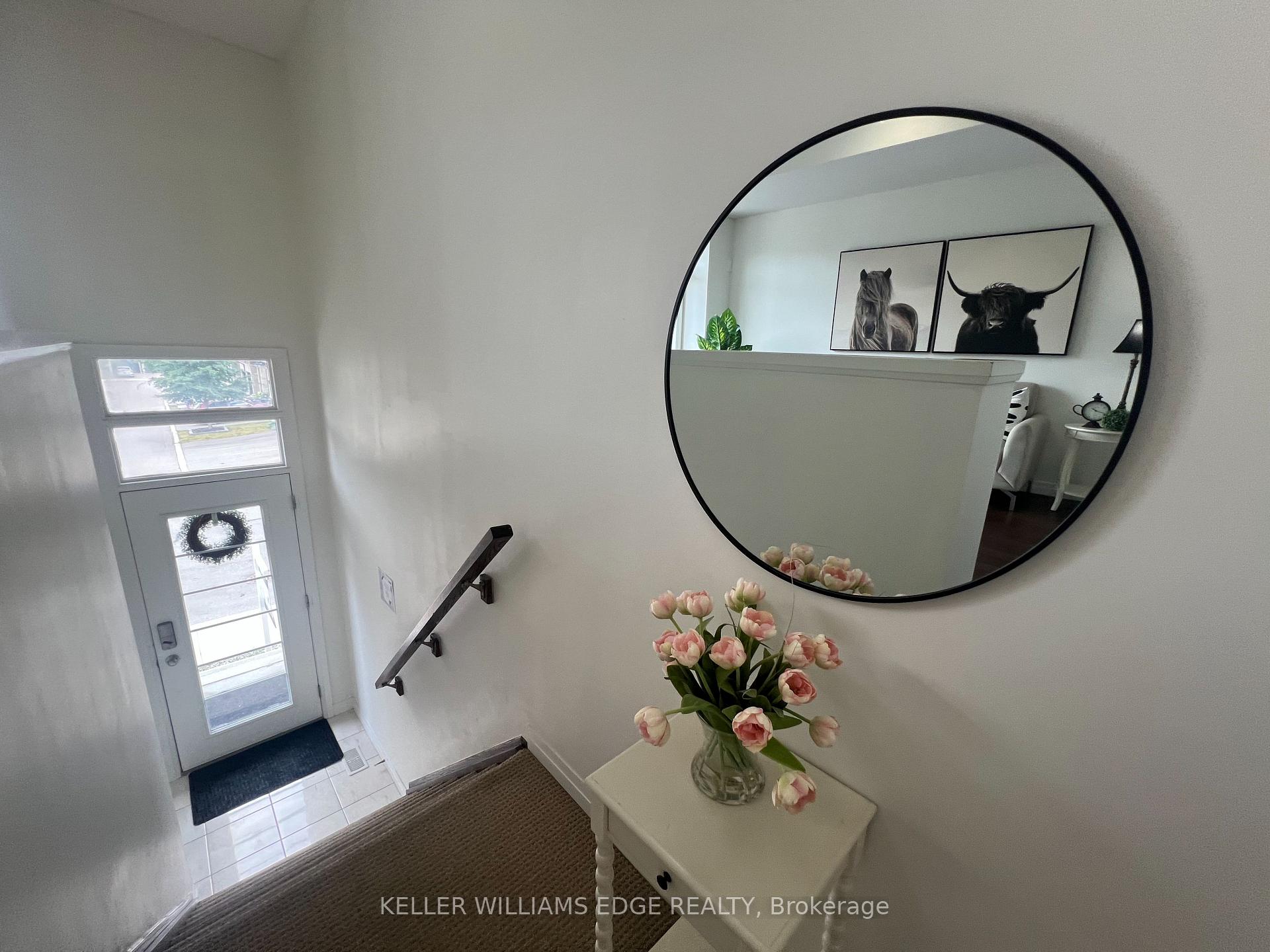 Photo 4 of Unit 197, 30 Times Square Boulevard, Hamilton, Stoney Creek Mountain — HOMEH