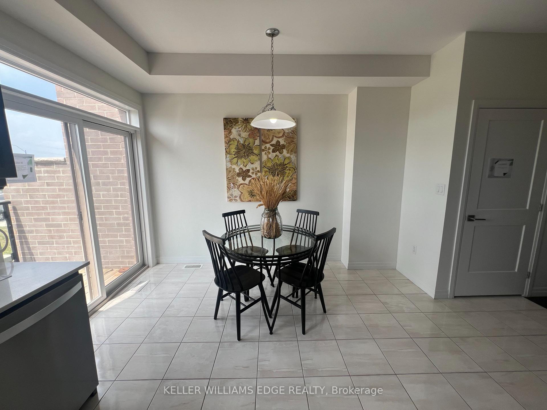 Photo 15 of Unit 197, 30 Times Square Boulevard, Hamilton, Stoney Creek Mountain — HOMEH