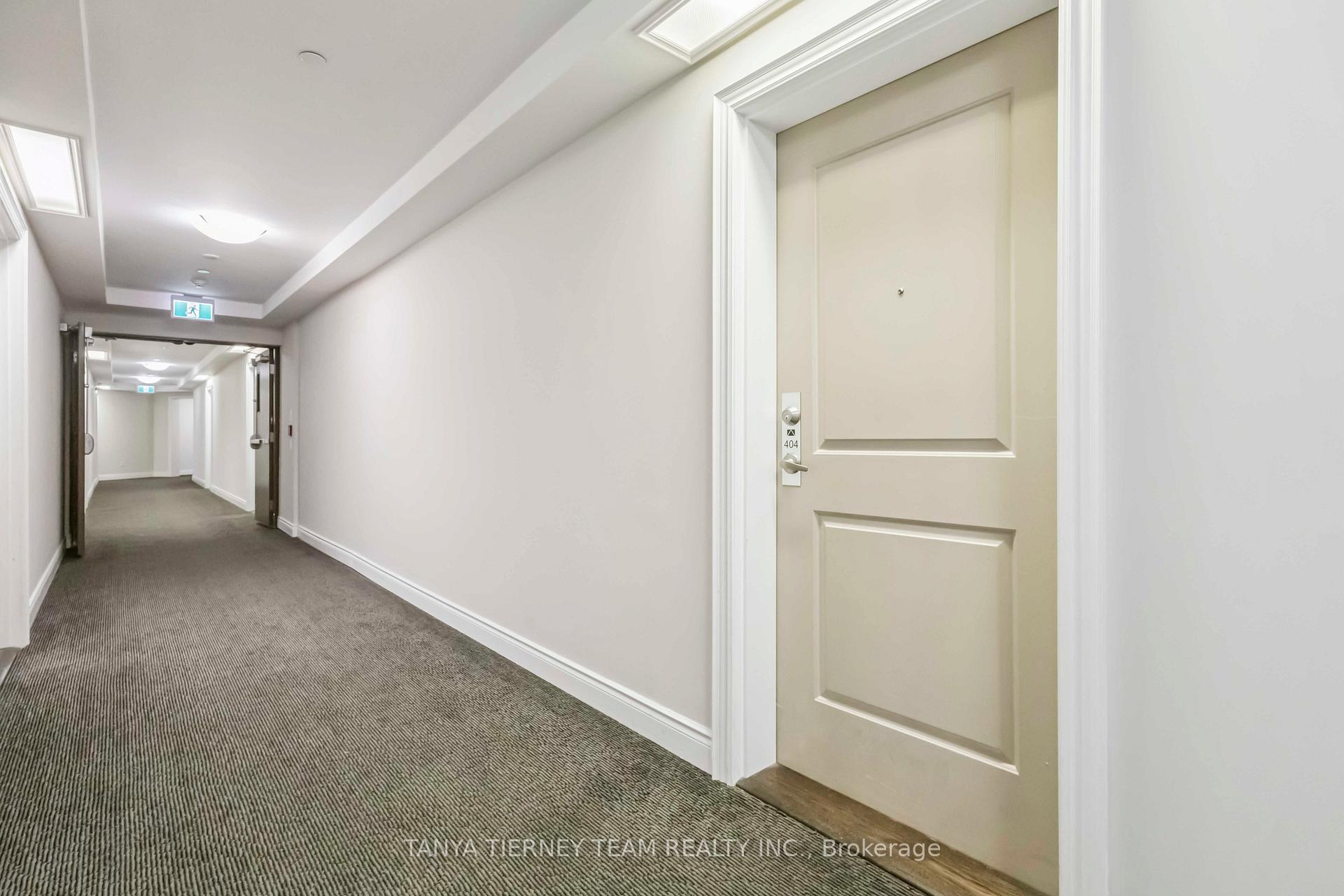 Photo 7 of Unit 404, 84 Aspen Springs Drive, Clarington, Bowmanville — HOMEH