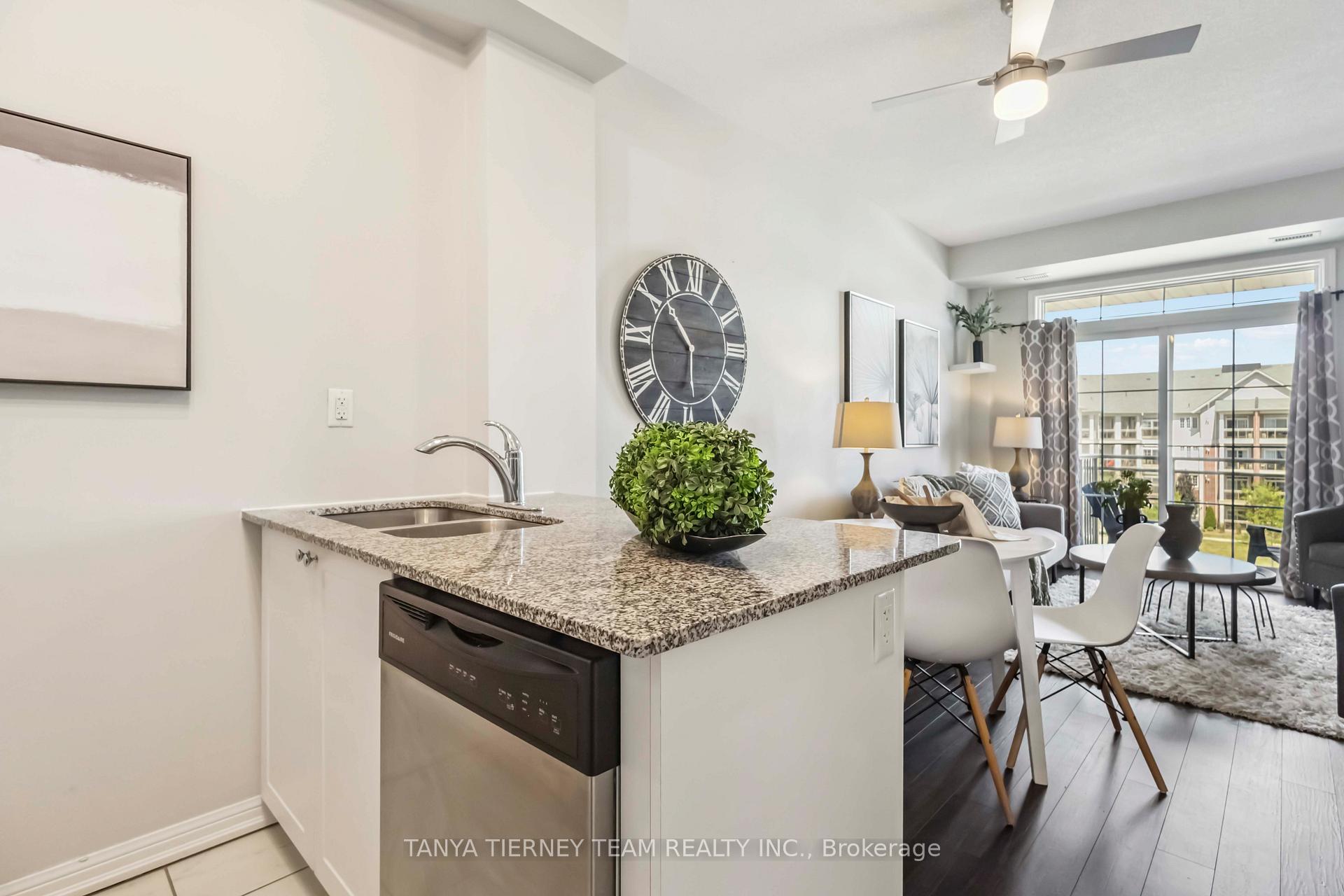 Photo 22 of Unit 404, 84 Aspen Springs Drive, Clarington, Bowmanville — HOMEH