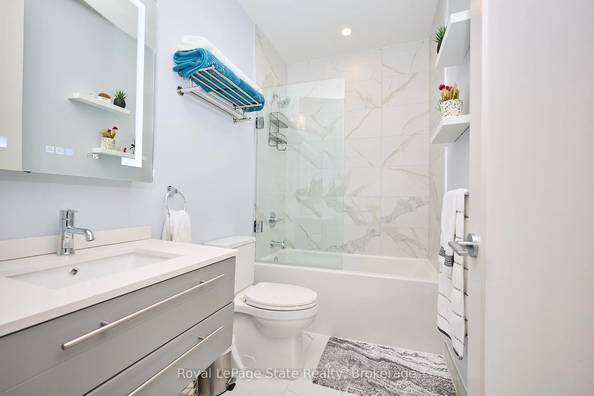 Photo 24 of Unit 1807, 385 Winston Road, Grimsby, Grimsby Beach — HOMEH