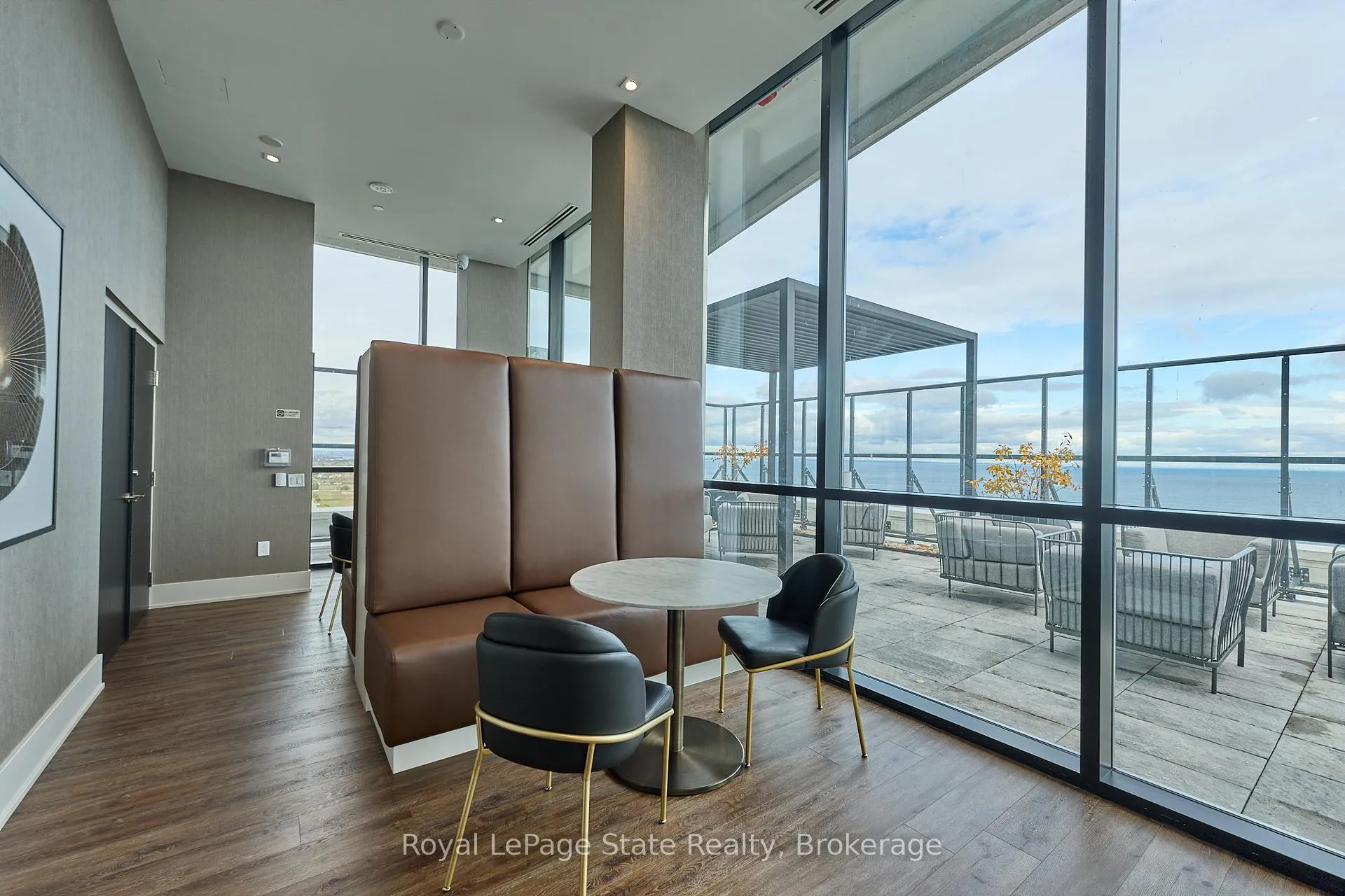 Photo 33 of Unit 1807, 385 Winston Road, Grimsby, Grimsby Beach — HOMEH