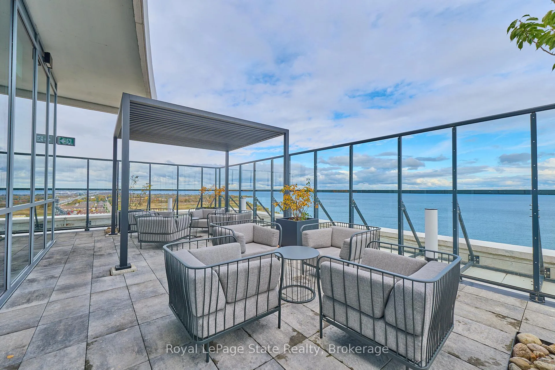 Photo 34 of Unit 1807, 385 Winston Road, Grimsby, Grimsby Beach — HOMEH