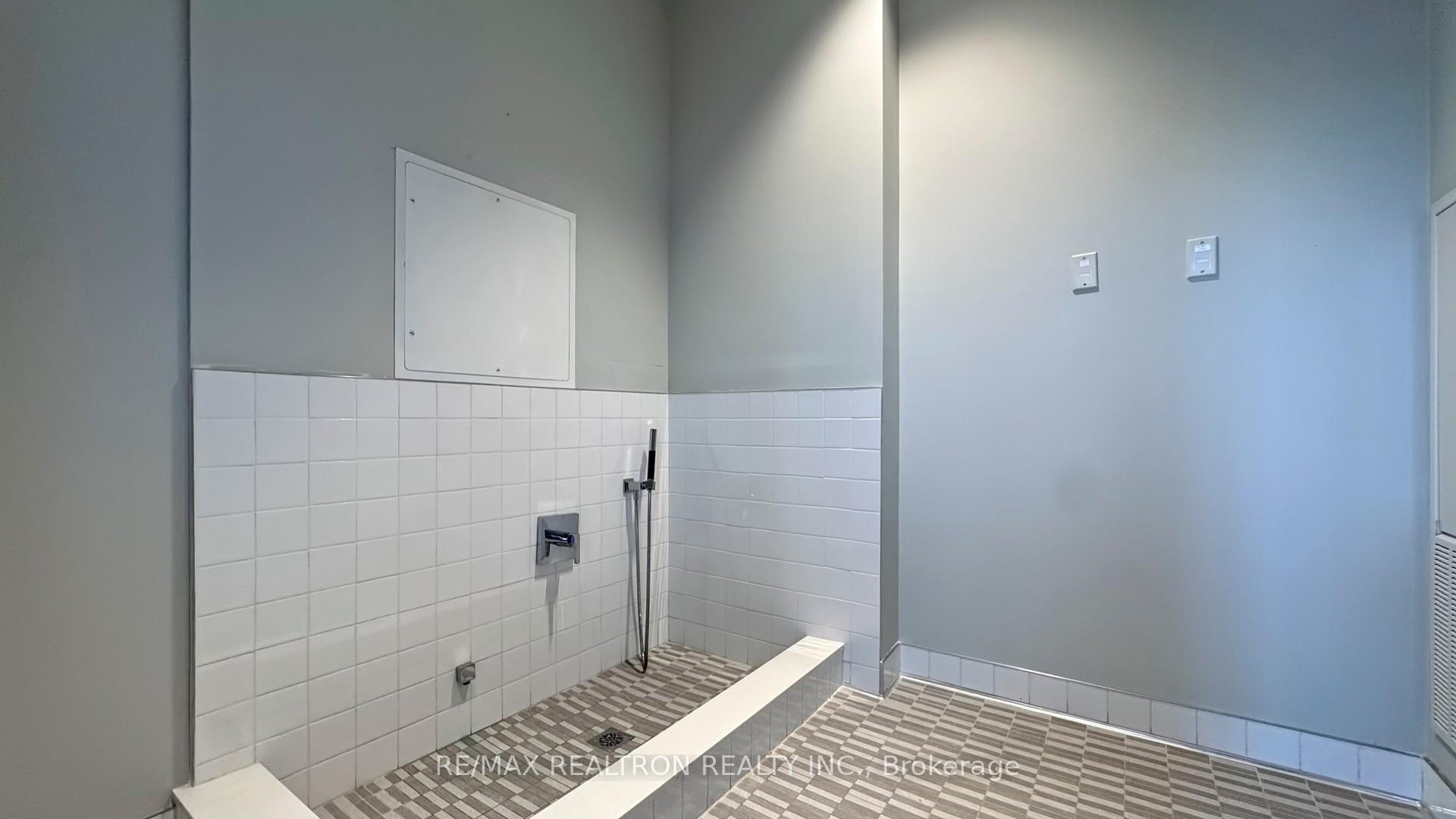 Photo 73 of Unit 632, 100 Eagle Rock Way, Vaughan, Rural Vaughan — HOMEH