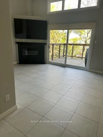 Photo 5 of Unit 17, 37 Old Firehall Lane, Vaughan, West Woodbridge — HOMEH
