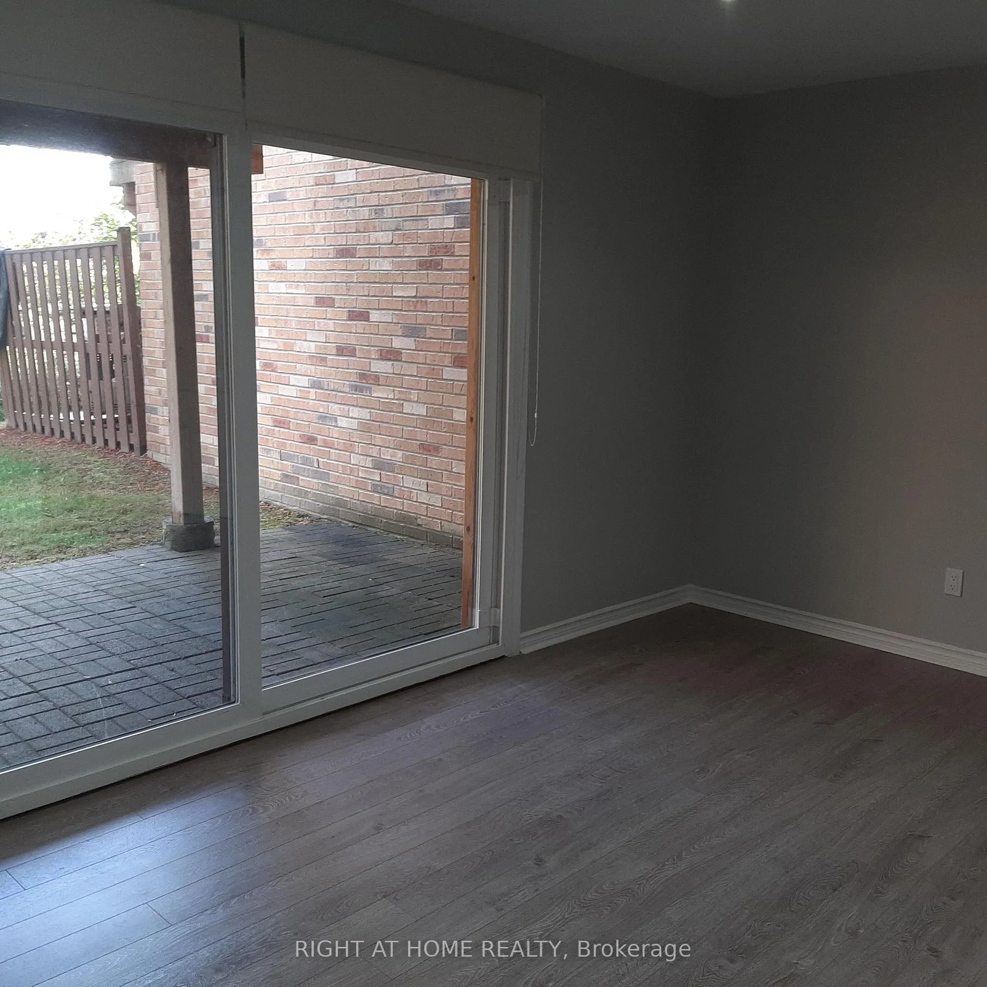 Photo 25 of Unit 17, 37 Old Firehall Lane, Vaughan, West Woodbridge — HOMEH