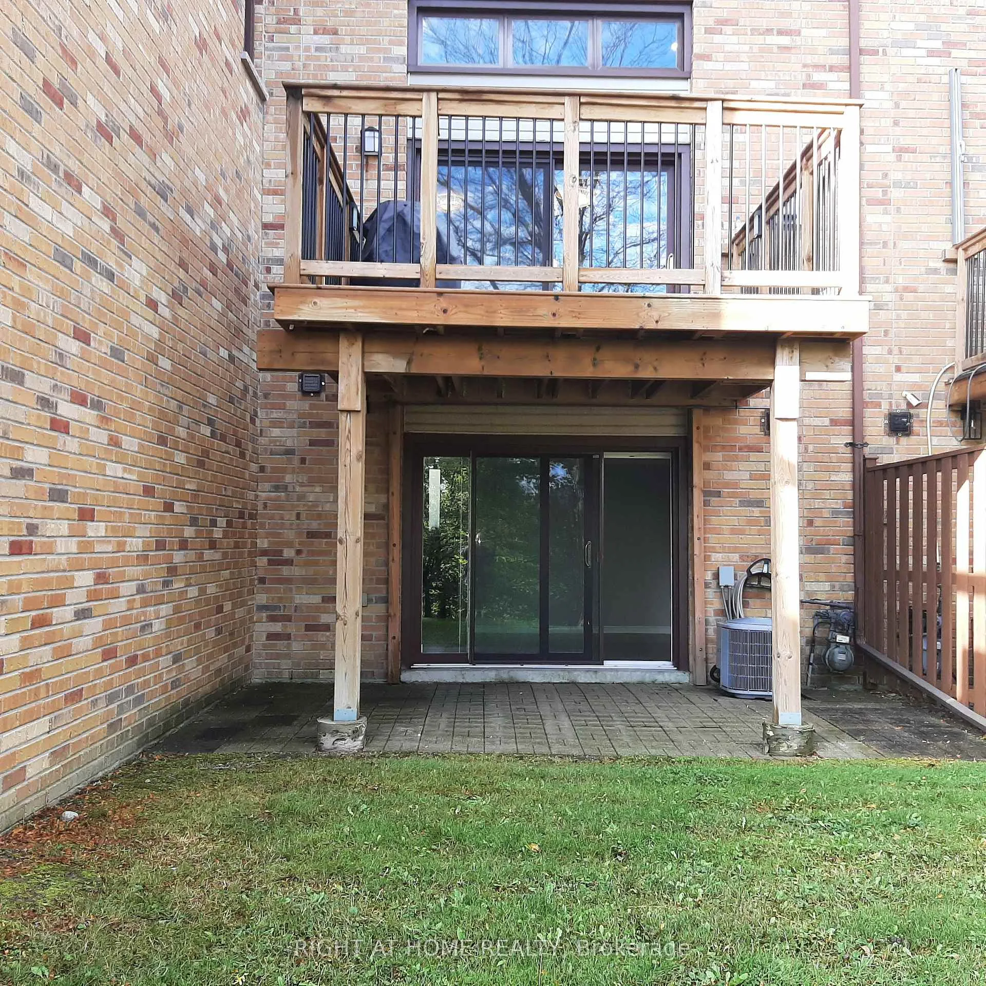 Photo 29 of Unit 17, 37 Old Firehall Lane, Vaughan, West Woodbridge — HOMEH