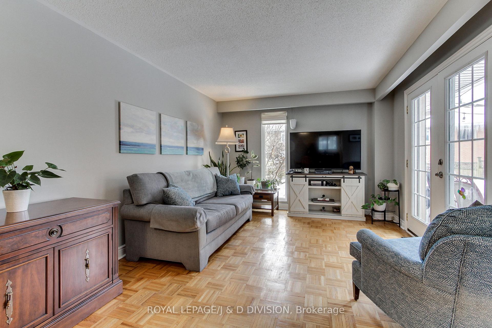 Photo 14 of 20 St Andrews Court, Aurora, Hills of St Andrew — HOMEH