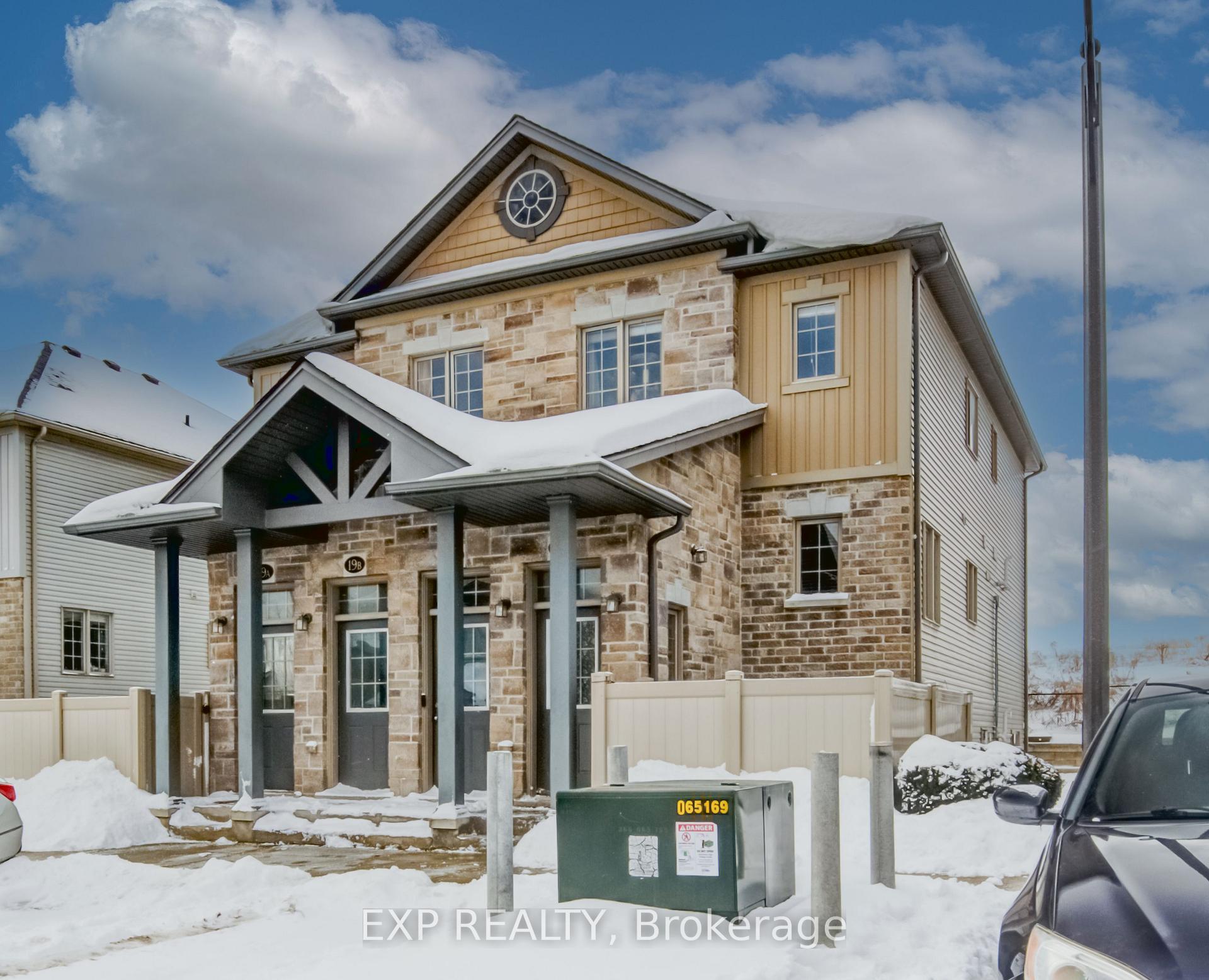Photo 2 of 388 Old Huron Road, Kitchener — HOMEH