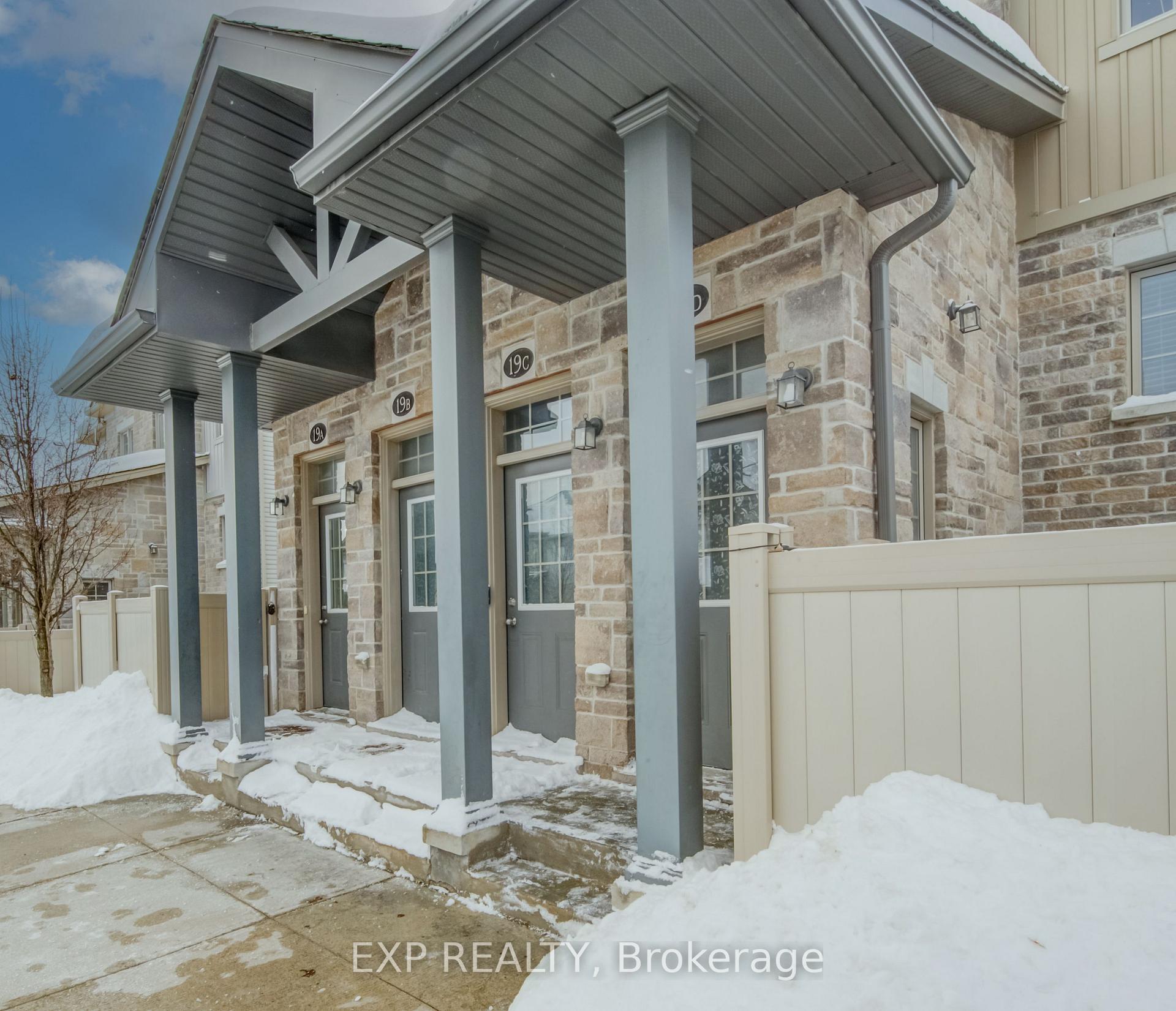 Photo 5 of 388 Old Huron Road, Kitchener — HOMEH