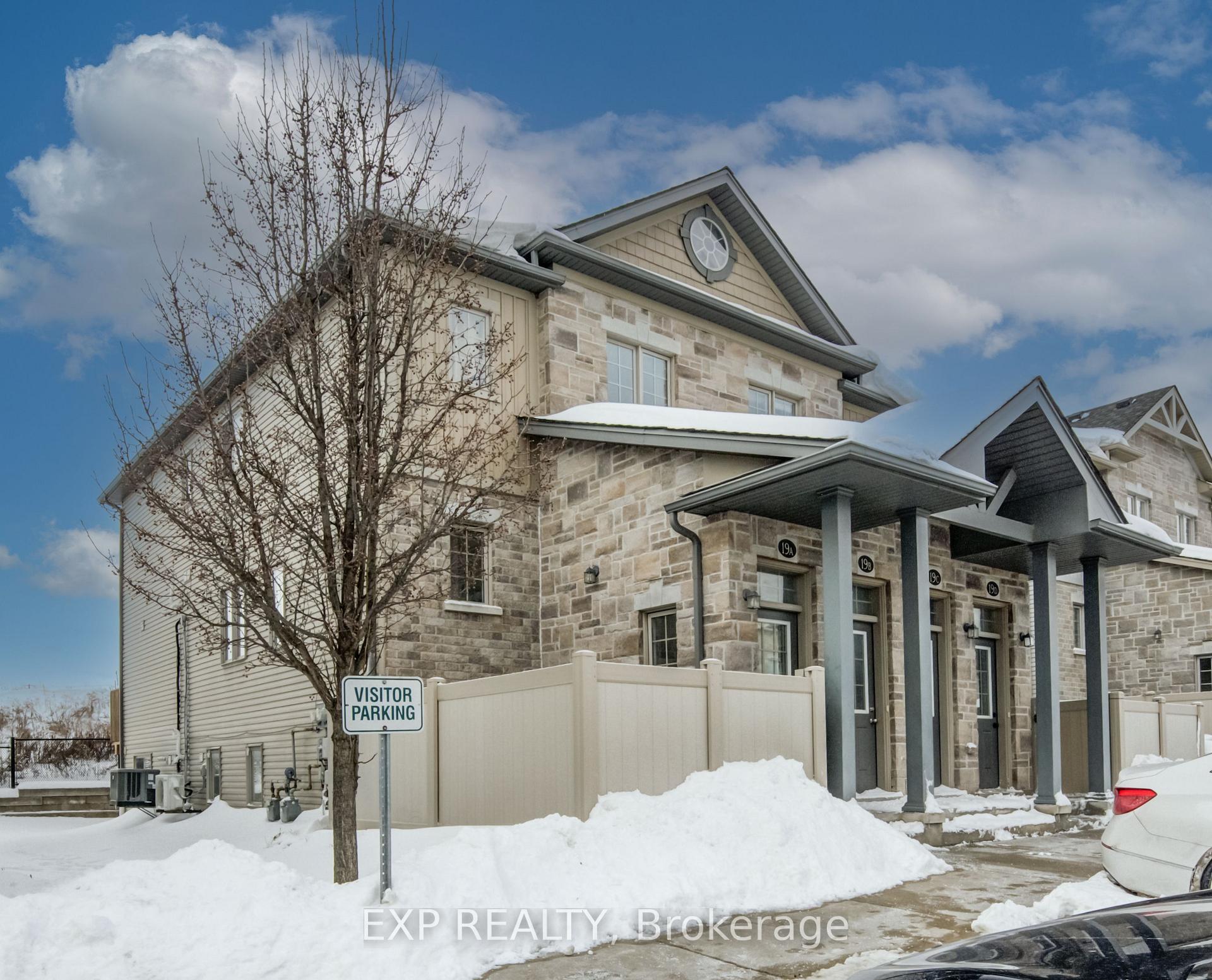 Photo 8 of 388 Old Huron Road, Kitchener — HOMEH