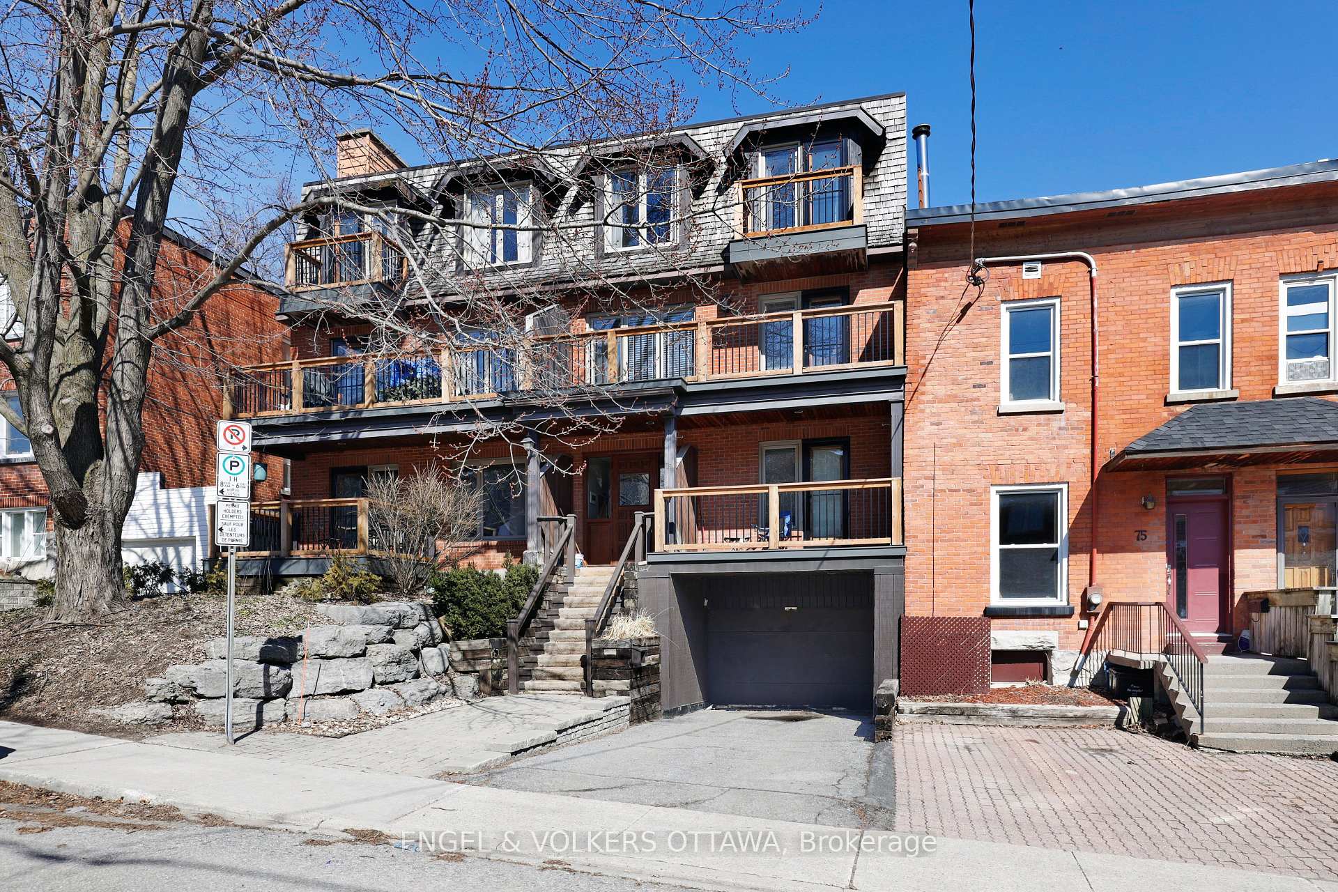 Front of Unit 6, 71 Sweetland Avenue