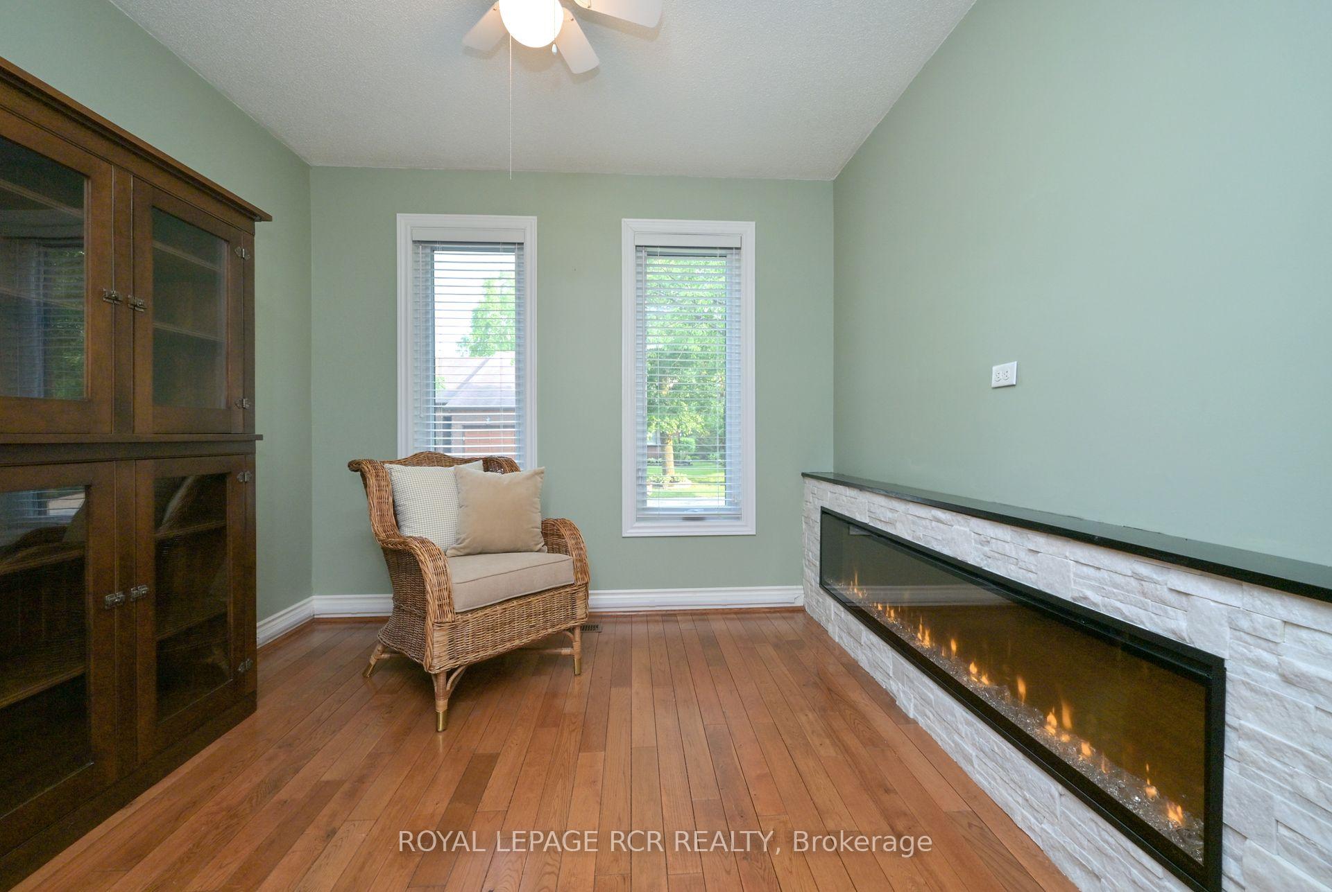 Photo 16 of 3 Tanglewood Trail, New Tecumseth, Alliston — HOMEH
