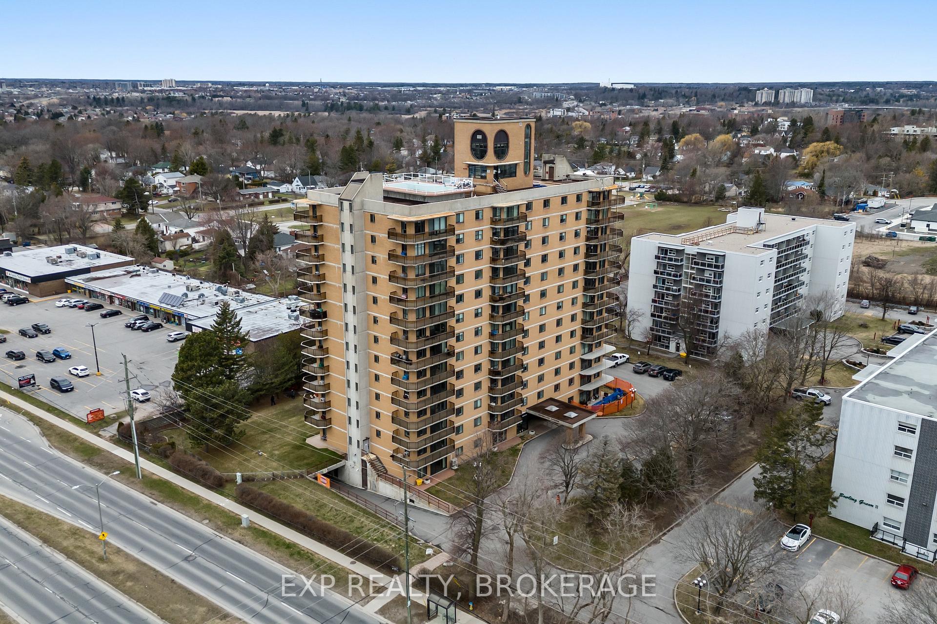 Front of Unit 401, 257 Bath Road