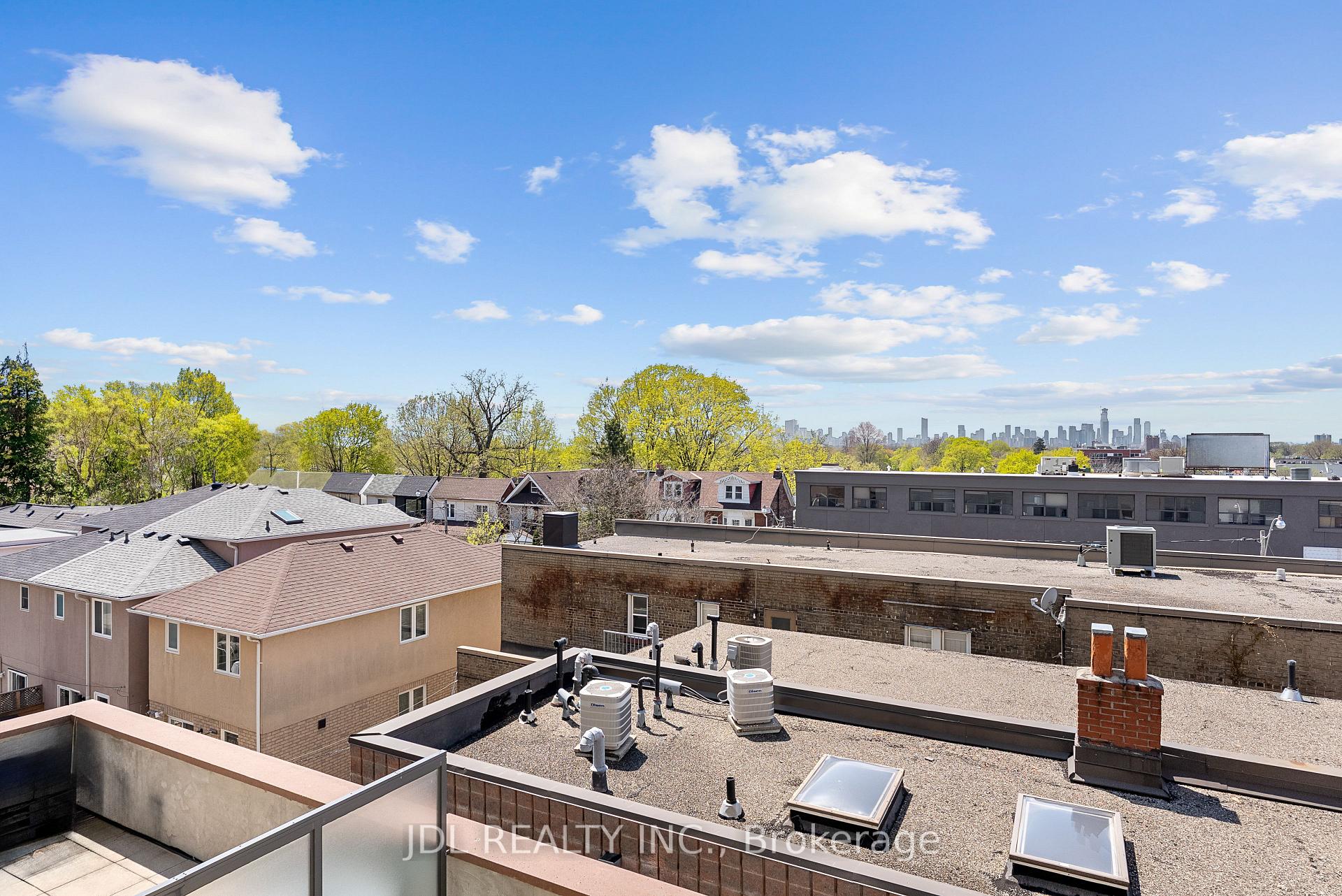 Photo 11 of Unit 301, 2055 Danforth Avenue, Toronto, Woodbine Corridor — HOMEH