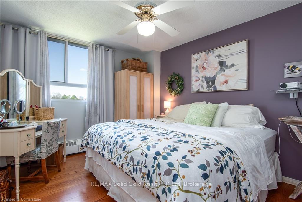 Photo 17 of Unit 801, 225 Harvard Place, Waterloo — HOMEH