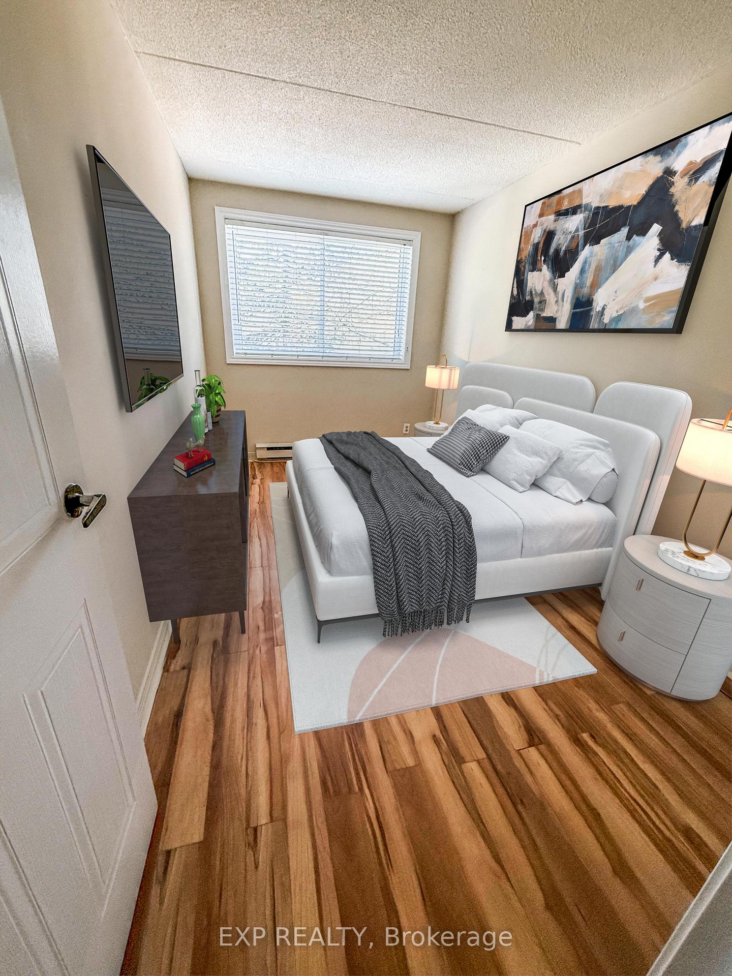 Photo 11 of Unit 302, 144 Queen Street, Clarington, Bowmanville — HOMEH