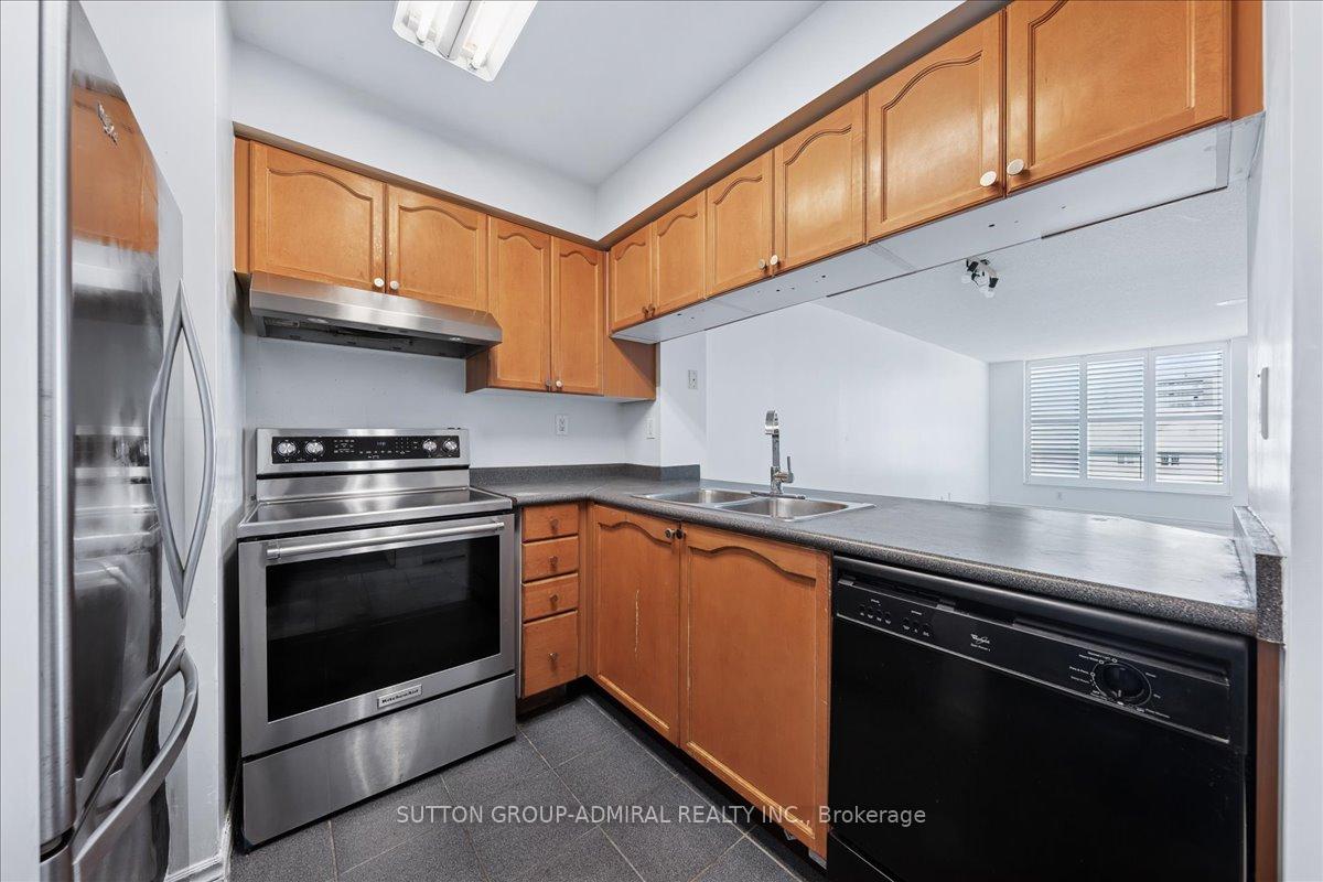 Photo 11 of Unit 705, 745 New Westminster Drive, Vaughan, Brownridge — HOMEH