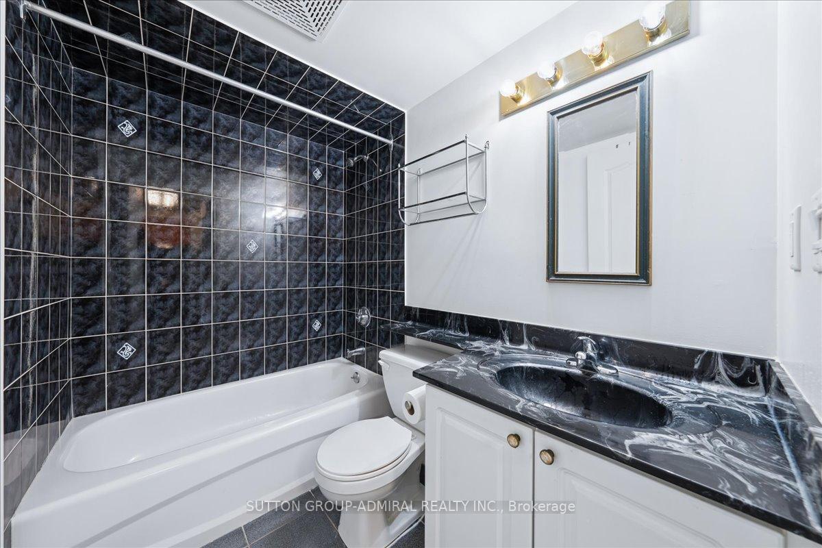 Photo 13 of Unit 705, 745 New Westminster Drive, Vaughan, Brownridge — HOMEH
