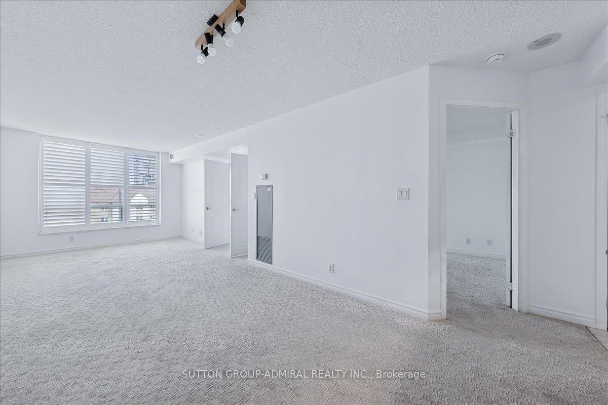 Photo 18 of Unit 705, 745 New Westminster Drive, Vaughan, Brownridge — HOMEH