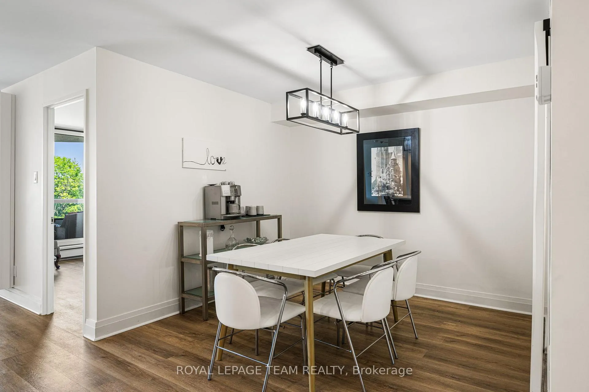 Photo 12 of Unit 401, 1510 Riverside Drive, Ottawa, Riverview Park — HOMEH