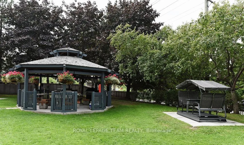 Photo 22 of Unit 401, 1510 Riverside Drive, Ottawa, Riverview Park — HOMEH