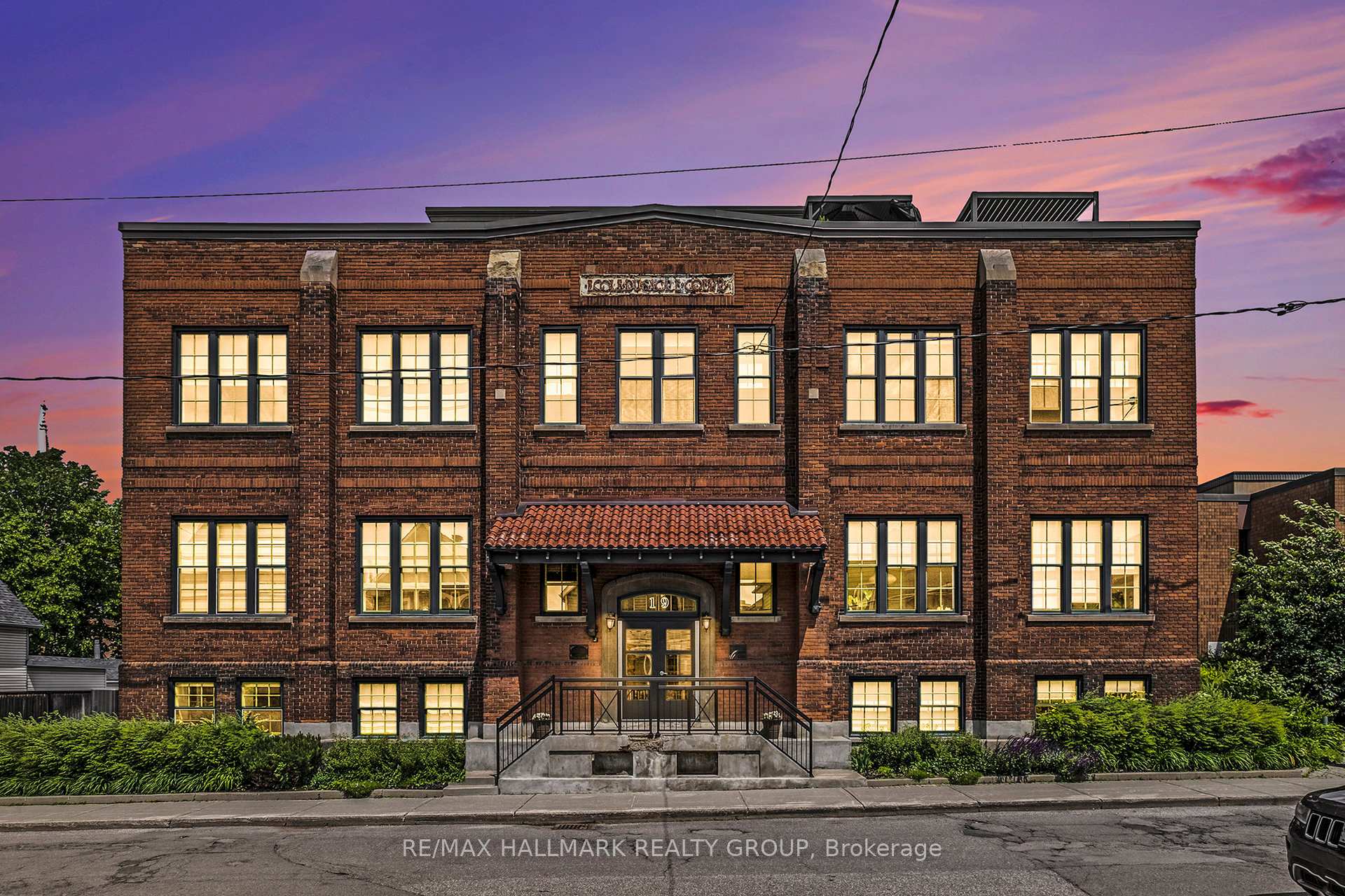 Photo 1 of Unit 201, 19 Melrose Avenue, Ottawa, Hintonburg — HOMEH