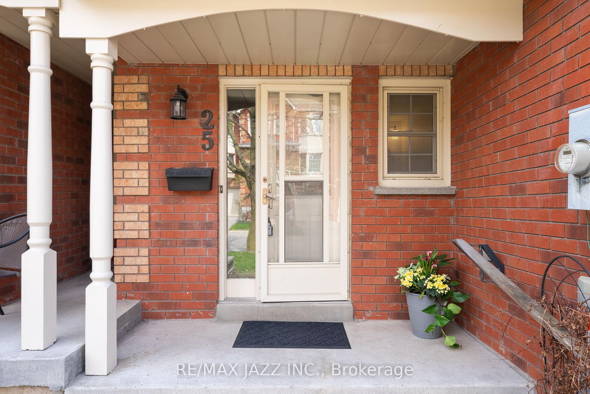 Photo 23 of Unit 25, 1610 Crawforth Street, Whitby, Blue Grass Meadows — HOMEH