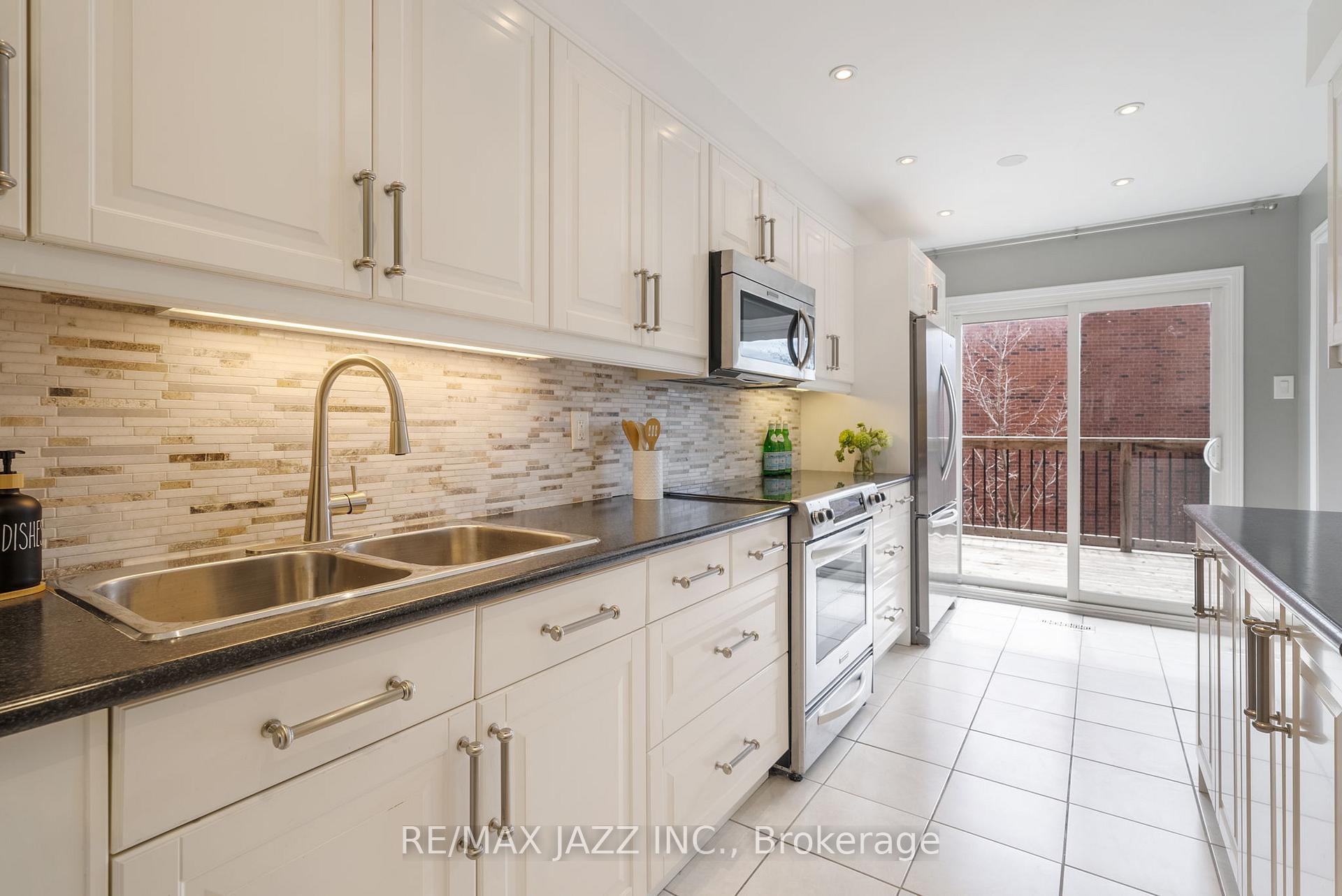 Photo 29 of Unit 25, 1610 Crawforth Street, Whitby, Blue Grass Meadows — HOMEH