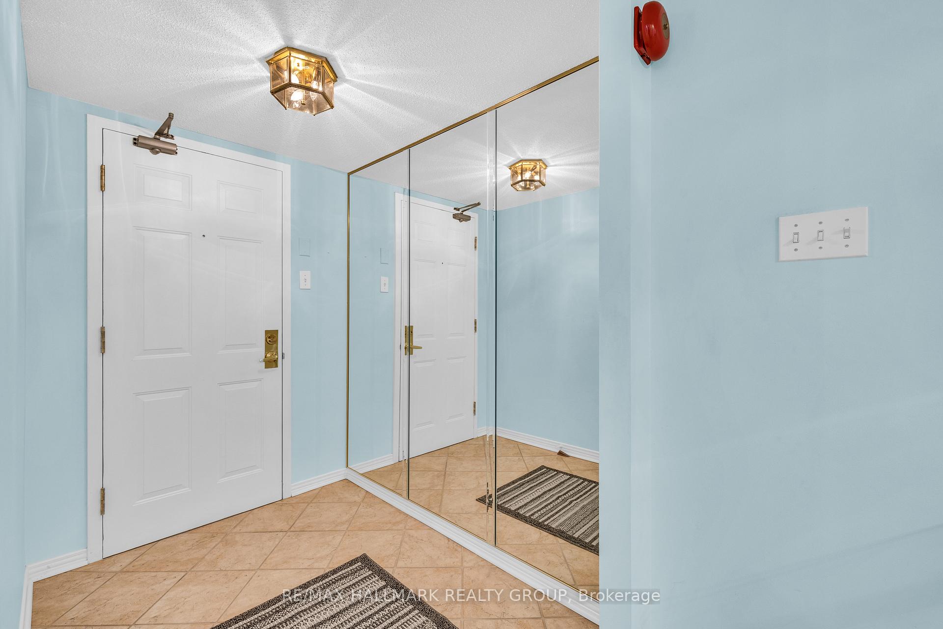 Photo 3 of Unit 87D, 263 Botanica Pvt, Ottawa, Civic Hospital — HOMEH