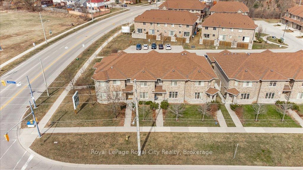 Photo 24 of Unit 28, 714 Willow Road, Guelph, Willow West/Sugarbush/West Acres — HOMEH