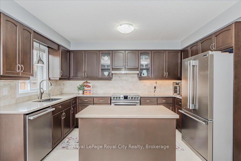 Photo 20 of Unit 28, 714 Willow Road, Guelph, Willow West/Sugarbush/West Acres — HOMEH