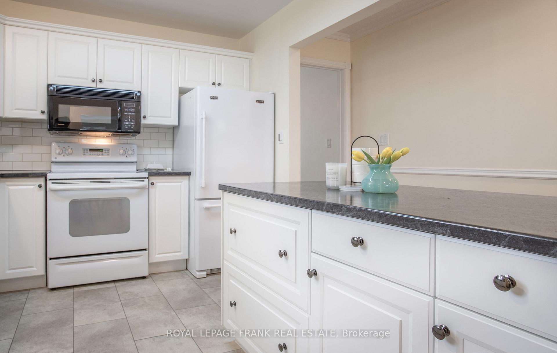 Photo 17 of Unit 1, 234 Water Street, Scugog, Port Perry — HOMEH