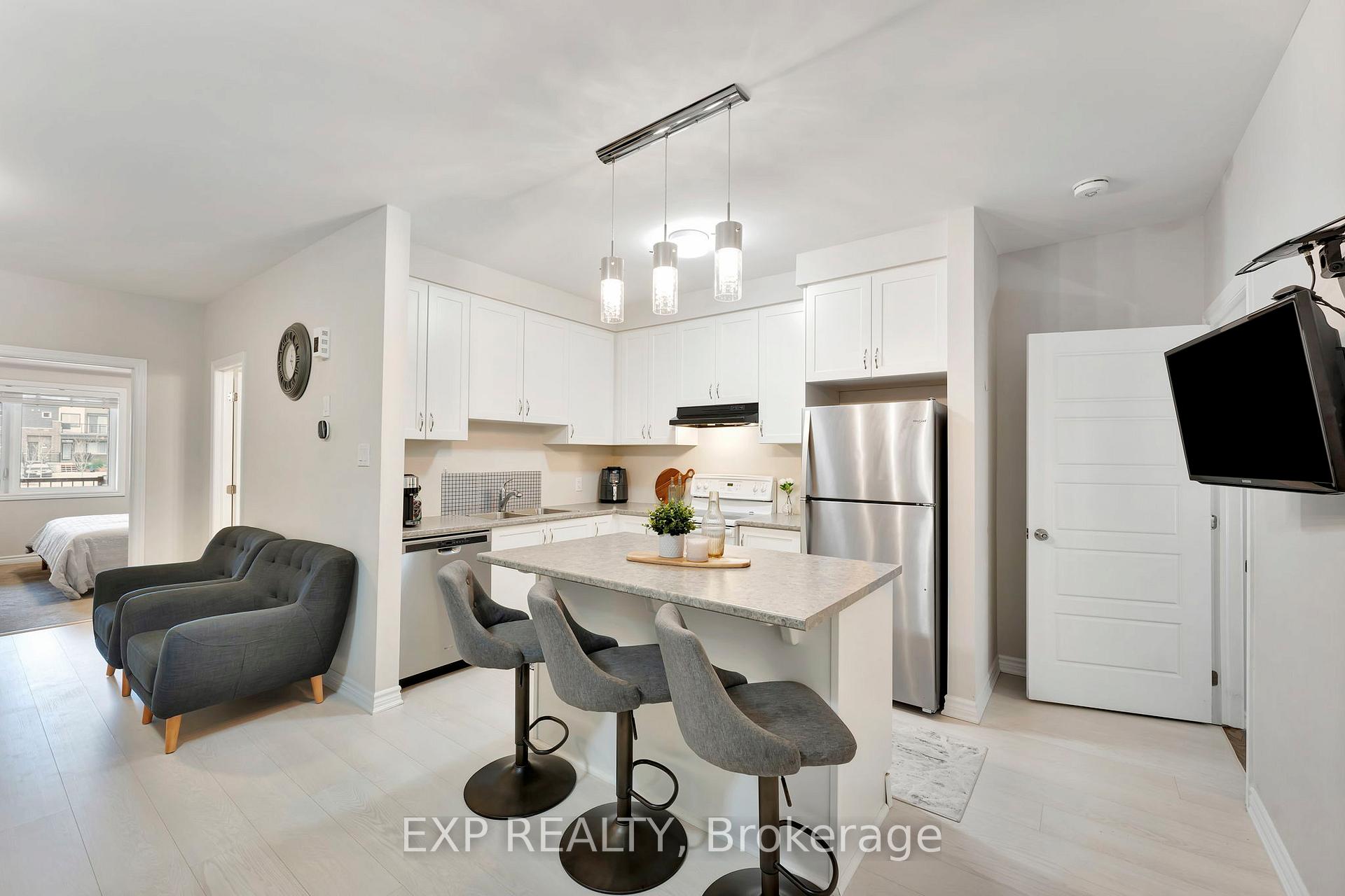 Photo 14 of 117 Pilot Private, Ottawa, Kanata - Emerald Meadows/Trailwest — HOMEH