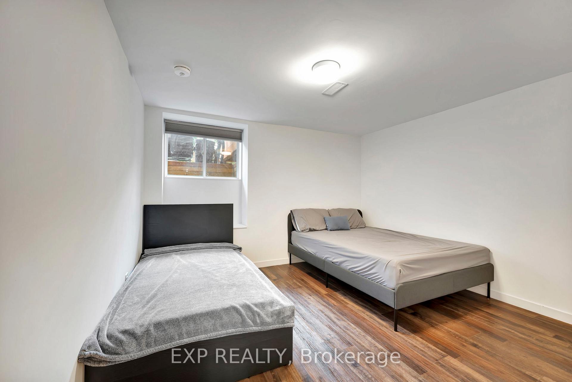 Photo 39 of 117 Pilot Private, Ottawa, Kanata - Emerald Meadows/Trailwest — HOMEH